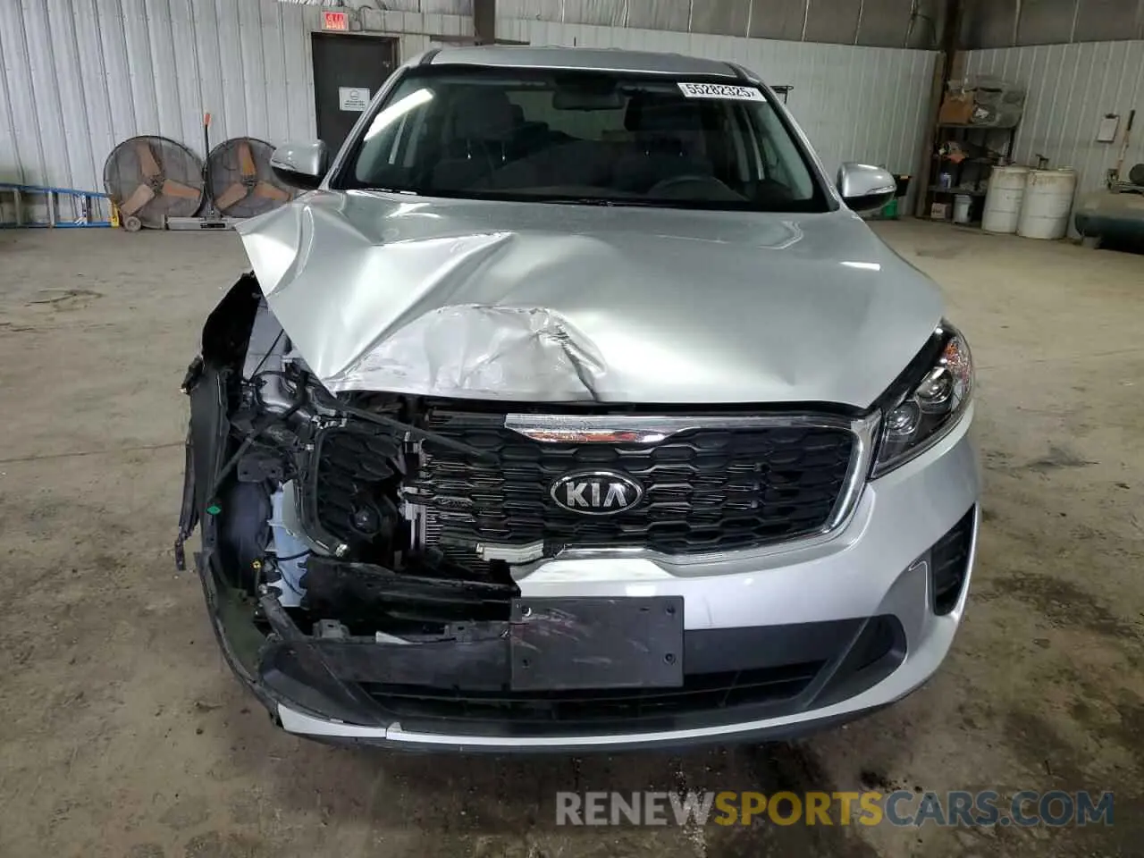 5 Photograph of a damaged car 5XYPGDA52KG480034 KIA SORENTO 2019