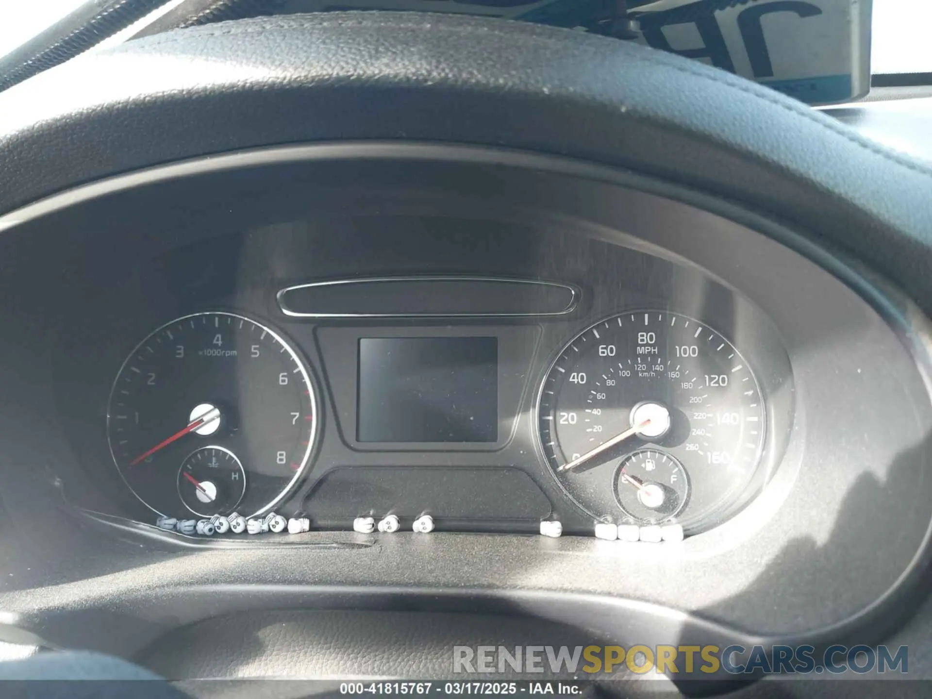 7 Photograph of a damaged car 5XYPGDA52KG602679 KIA SORENTO 2019