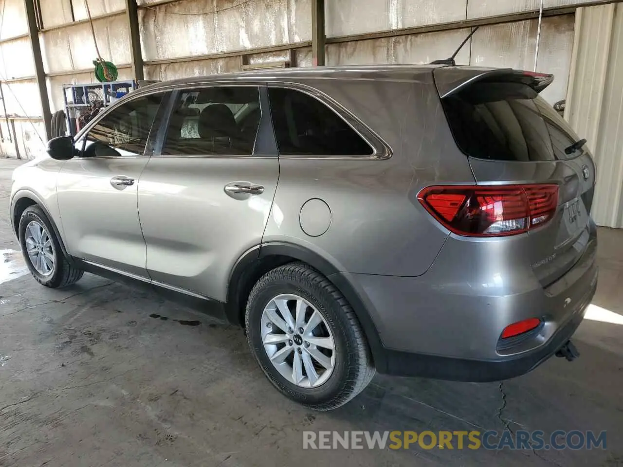2 Photograph of a damaged car 5XYPGDA53KG441436 KIA SORENTO 2019