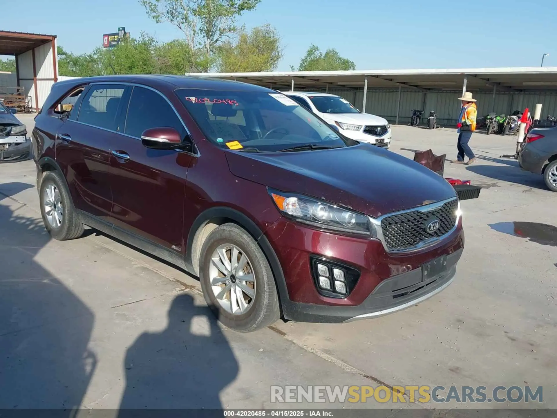 1 Photograph of a damaged car 5XYPGDA53KG444952 KIA SORENTO 2019