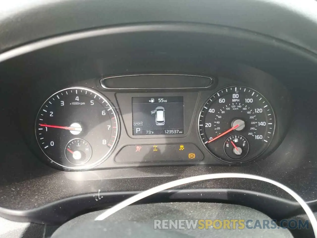 9 Photograph of a damaged car 5XYPGDA53KG486523 KIA SORENTO 2019
