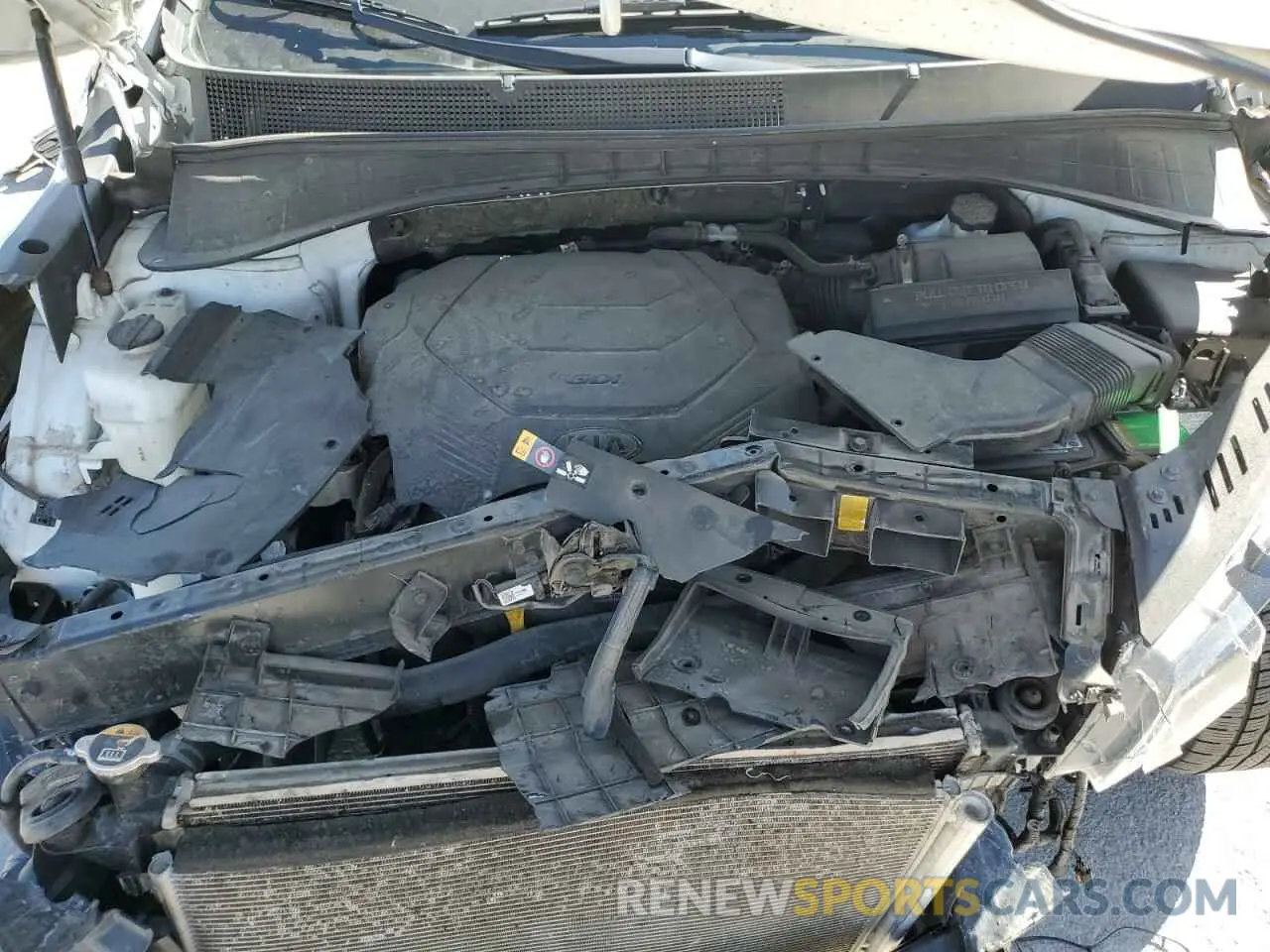 13 Photograph of a damaged car 5XYPGDA53KG518578 KIA SORENTO 2019