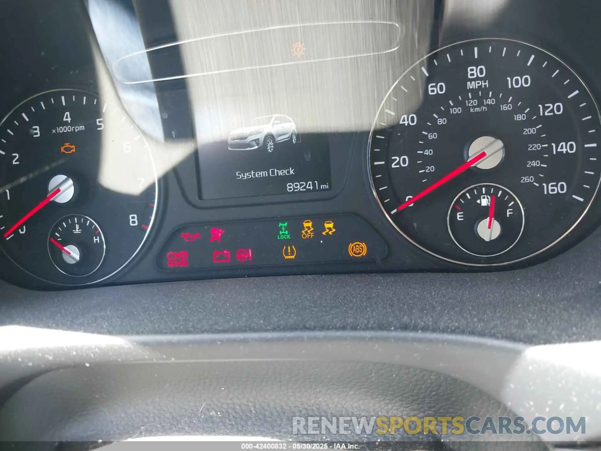 7 Photograph of a damaged car 5XYPGDA53KG587755 KIA SORENTO 2019