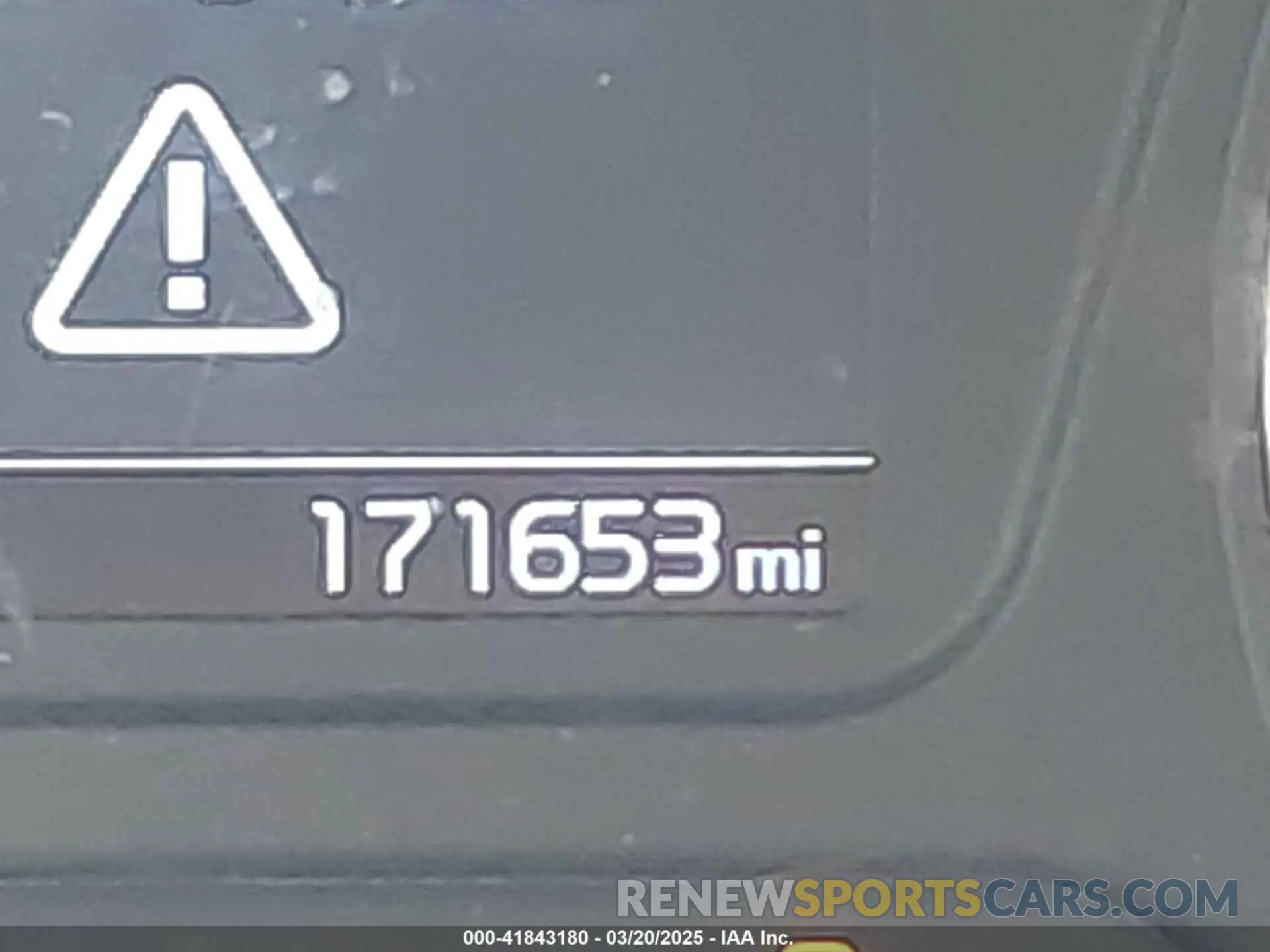 15 Photograph of a damaged car 5XYPGDA54KG440649 KIA SORENTO 2019