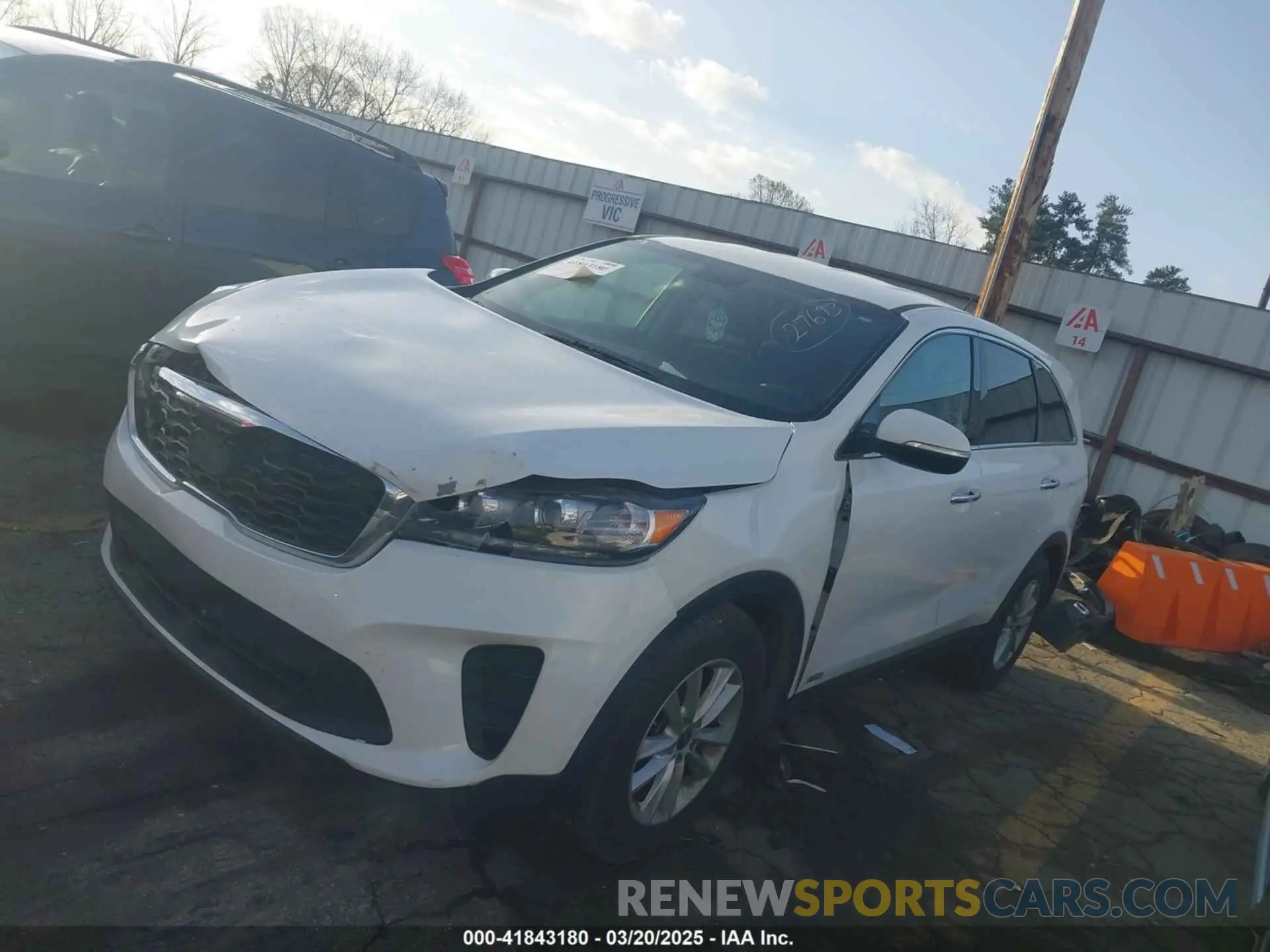 2 Photograph of a damaged car 5XYPGDA54KG440649 KIA SORENTO 2019