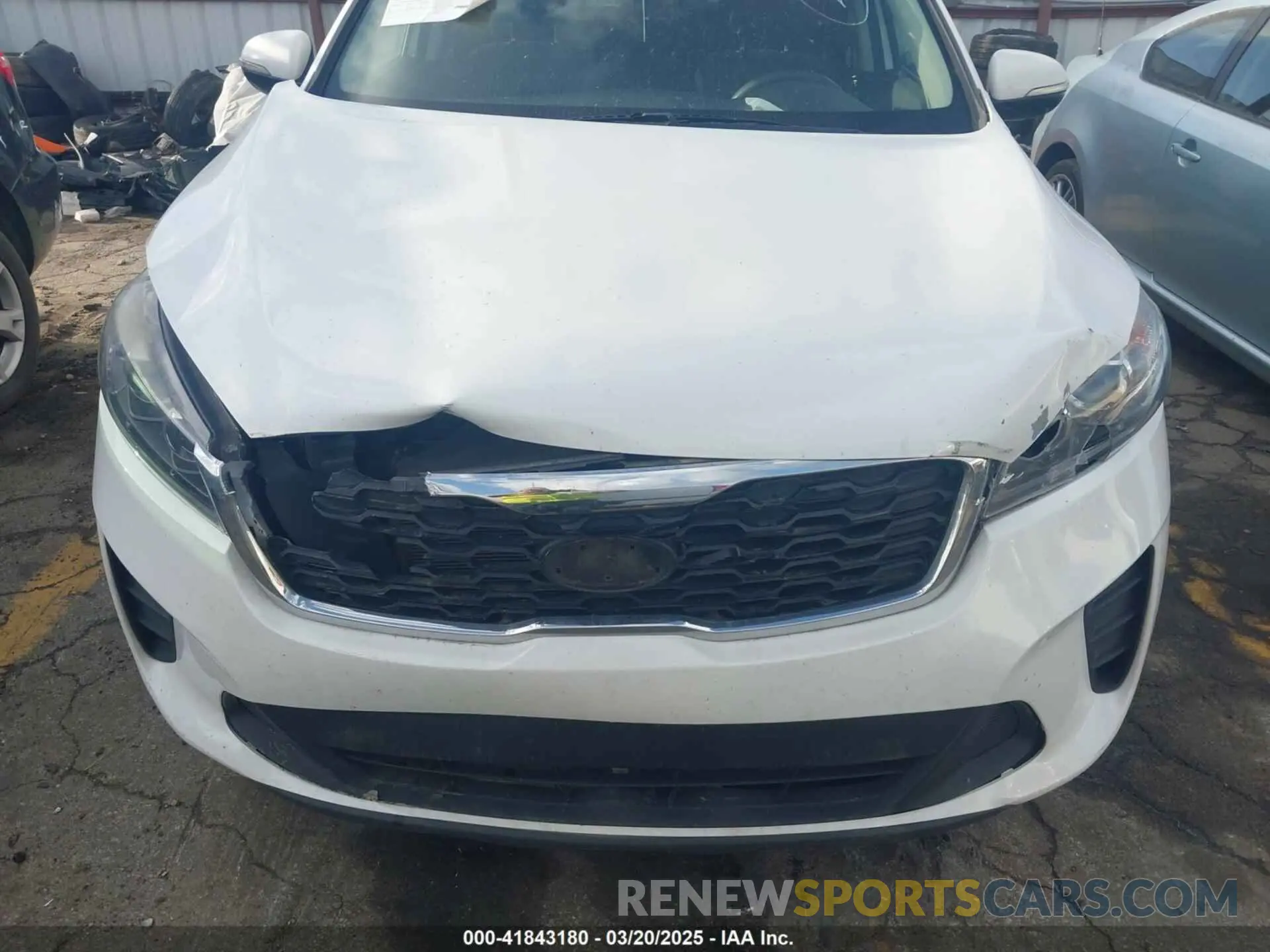 6 Photograph of a damaged car 5XYPGDA54KG440649 KIA SORENTO 2019
