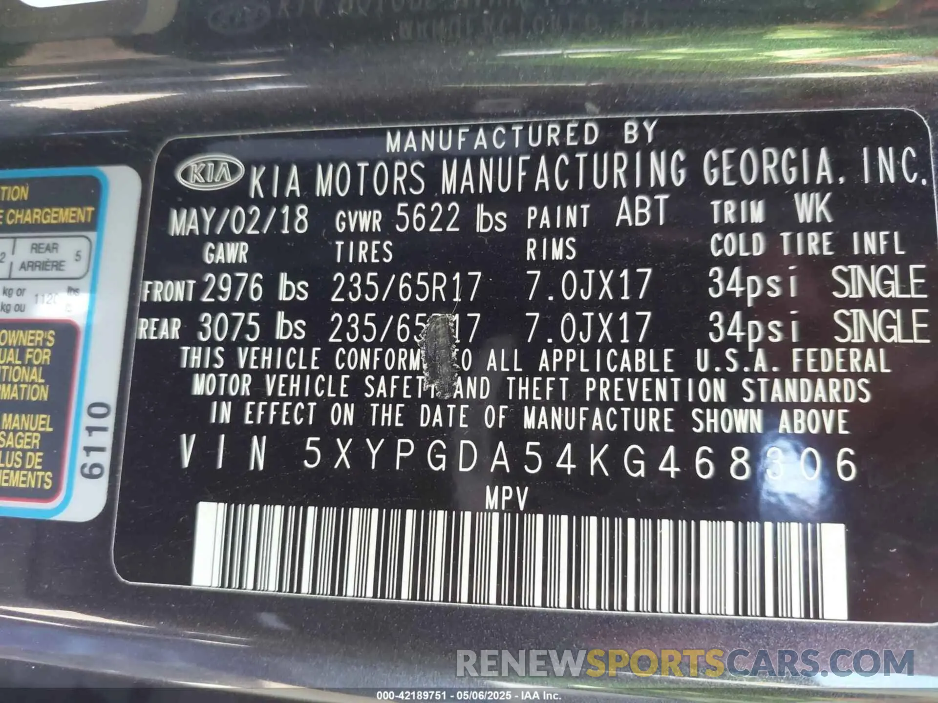 9 Photograph of a damaged car 5XYPGDA54KG468306 KIA SORENTO 2019