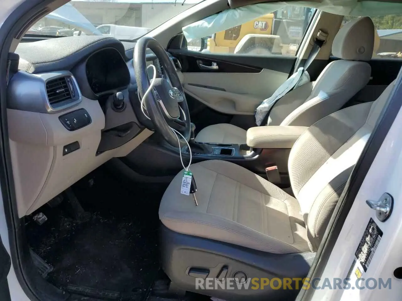 7 Photograph of a damaged car 5XYPGDA54KG483145 KIA SORENTO 2019