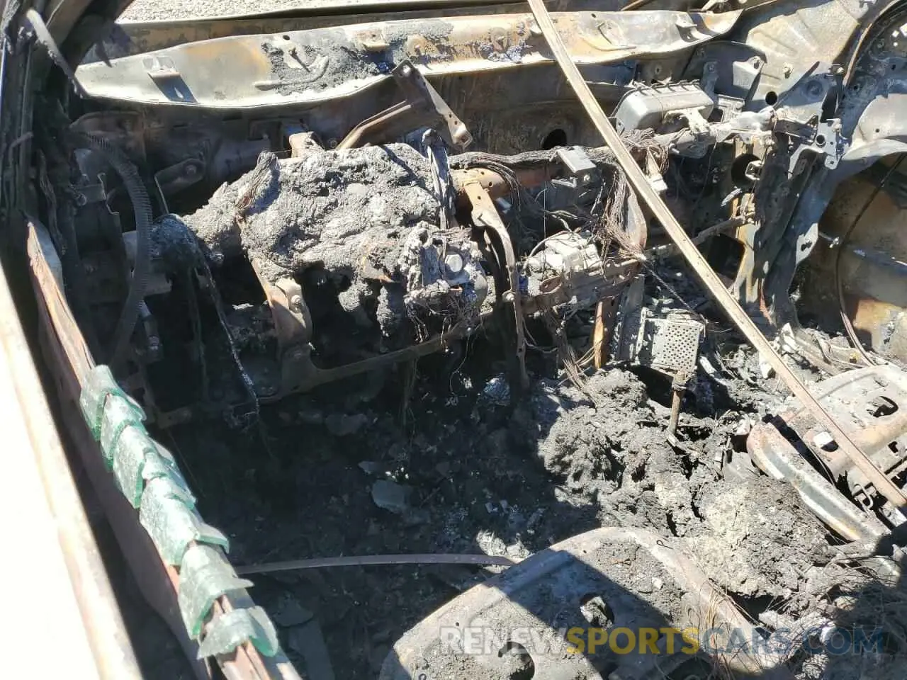 8 Photograph of a damaged car 5XYPGDA54KG509078 KIA SORENTO 2019