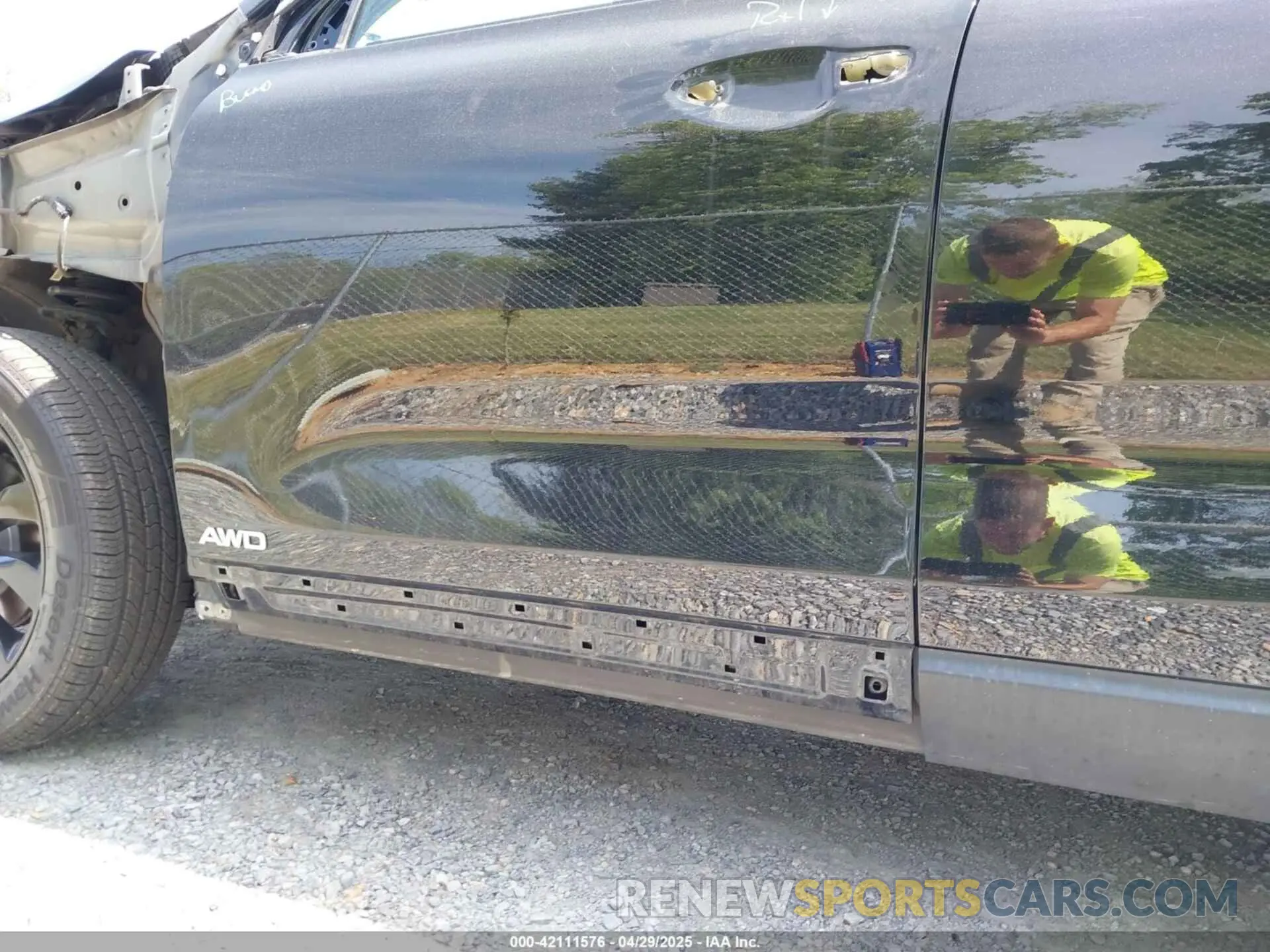 20 Photograph of a damaged car 5XYPGDA54KG605261 KIA SORENTO 2019