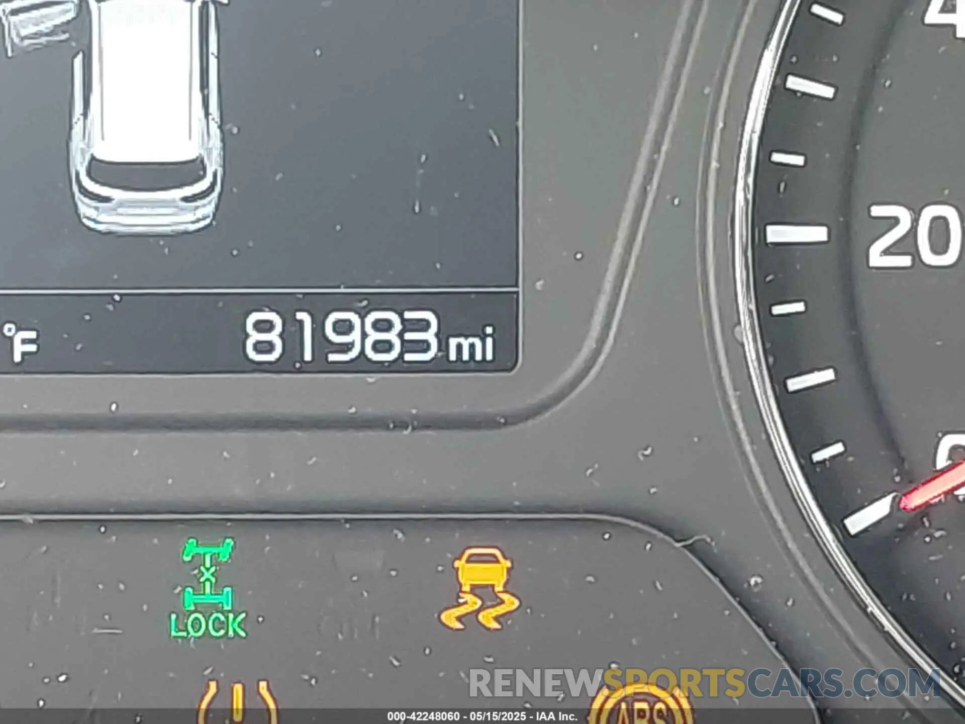 15 Photograph of a damaged car 5XYPGDA55KG447576 KIA SORENTO 2019