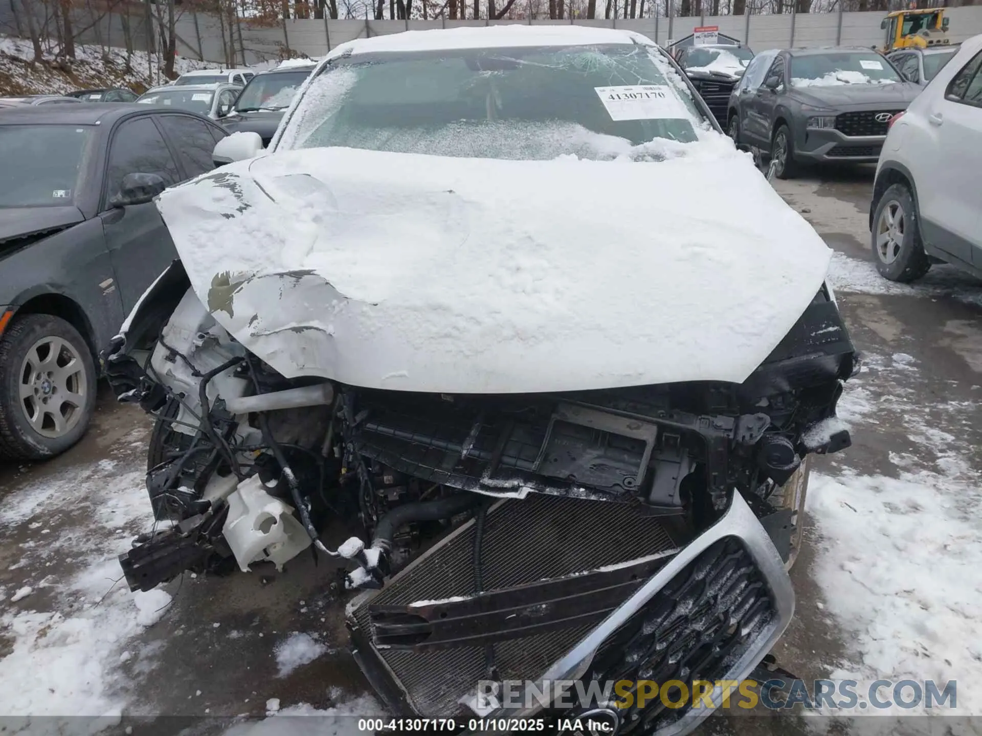 12 Photograph of a damaged car 5XYPGDA55KG450039 KIA SORENTO 2019