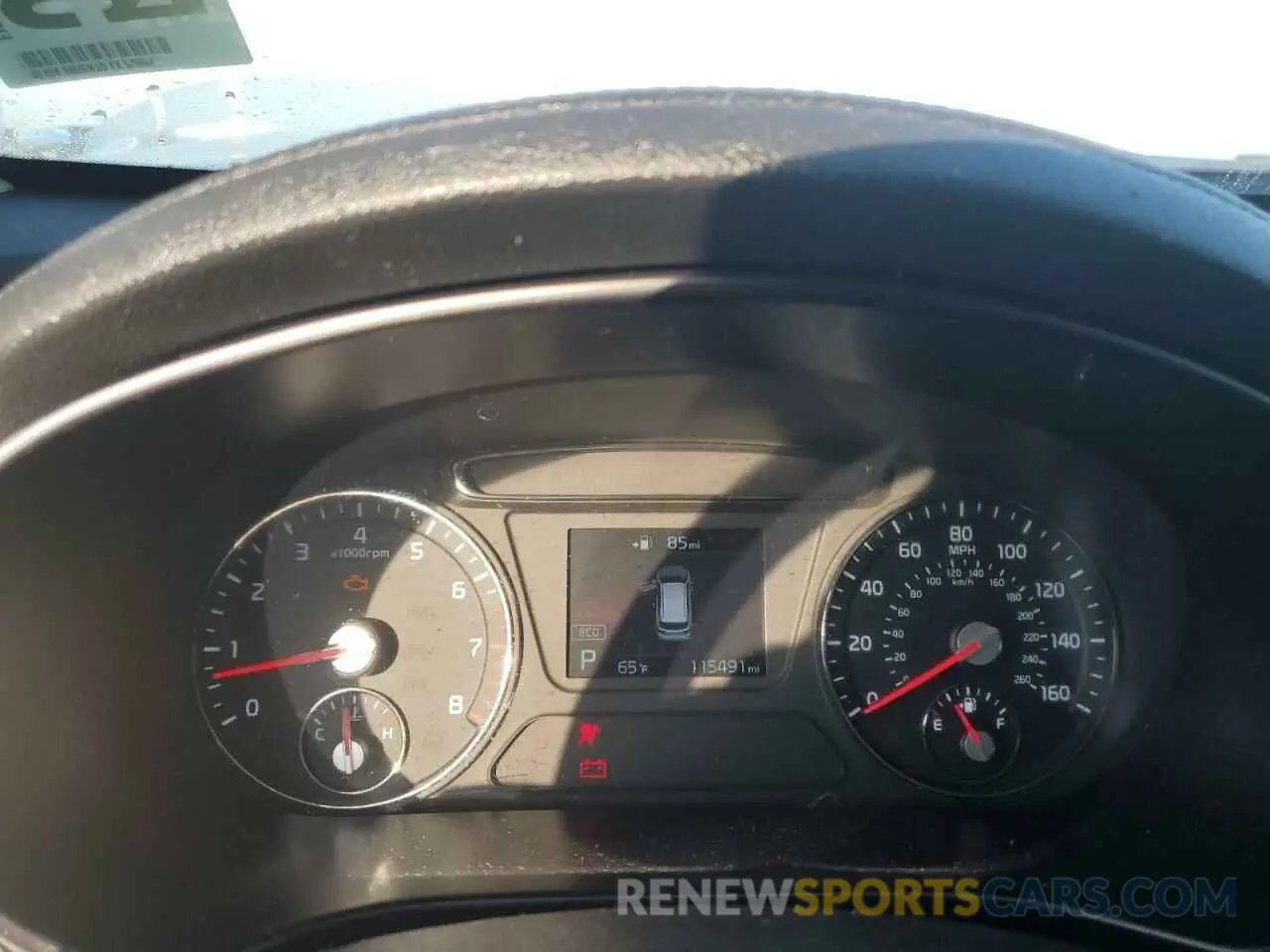 9 Photograph of a damaged car 5XYPGDA55KG466855 KIA SORENTO 2019