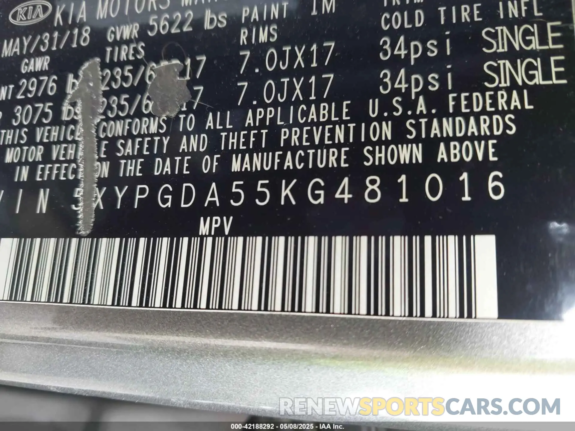 9 Photograph of a damaged car 5XYPGDA55KG481016 KIA SORENTO 2019