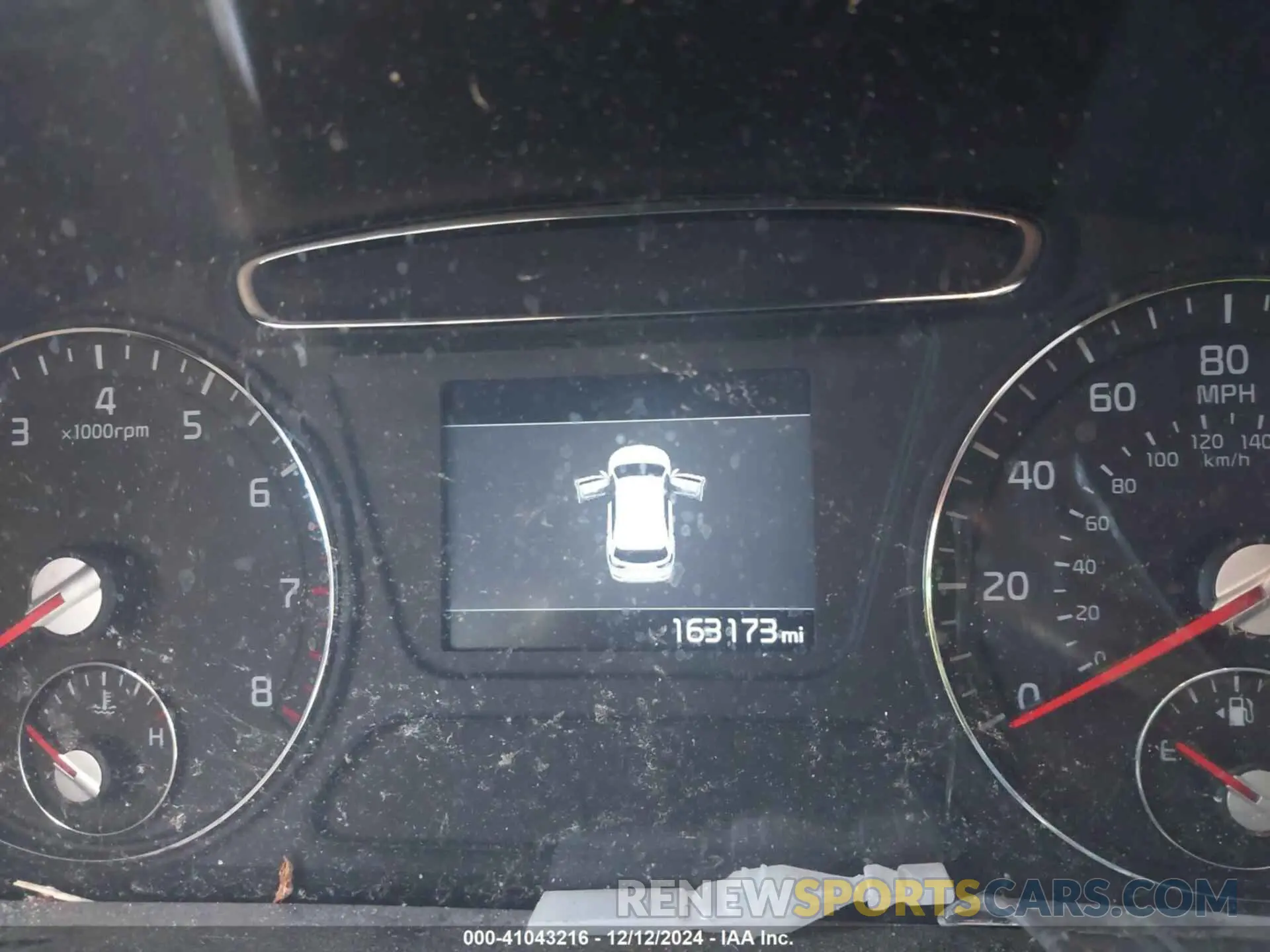 7 Photograph of a damaged car 5XYPGDA55KG483672 KIA SORENTO 2019