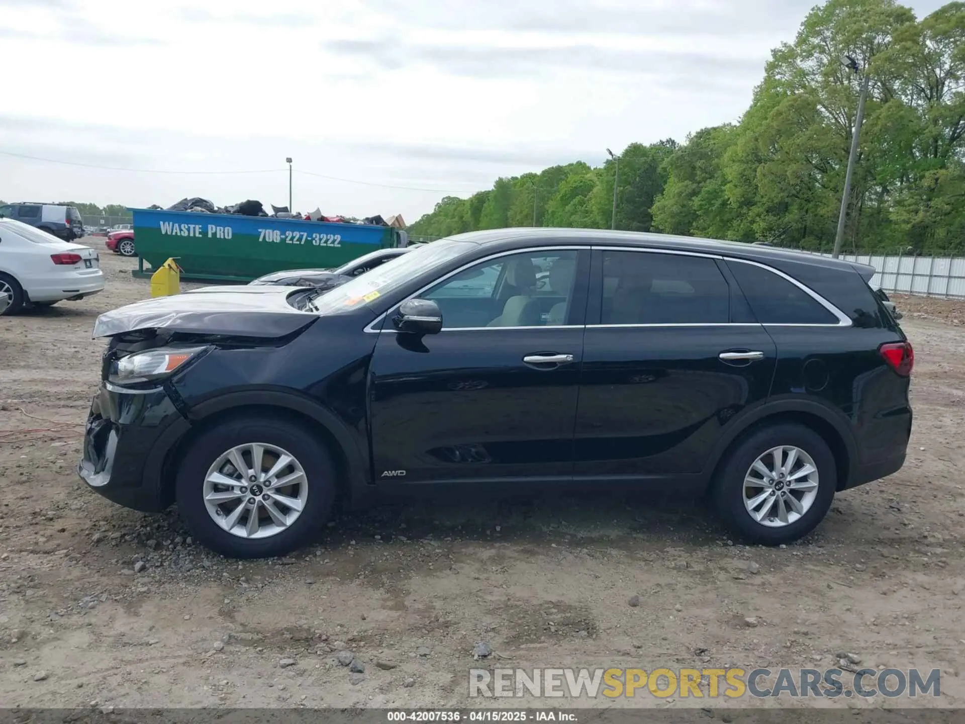14 Photograph of a damaged car 5XYPGDA55KG487091 KIA SORENTO 2019