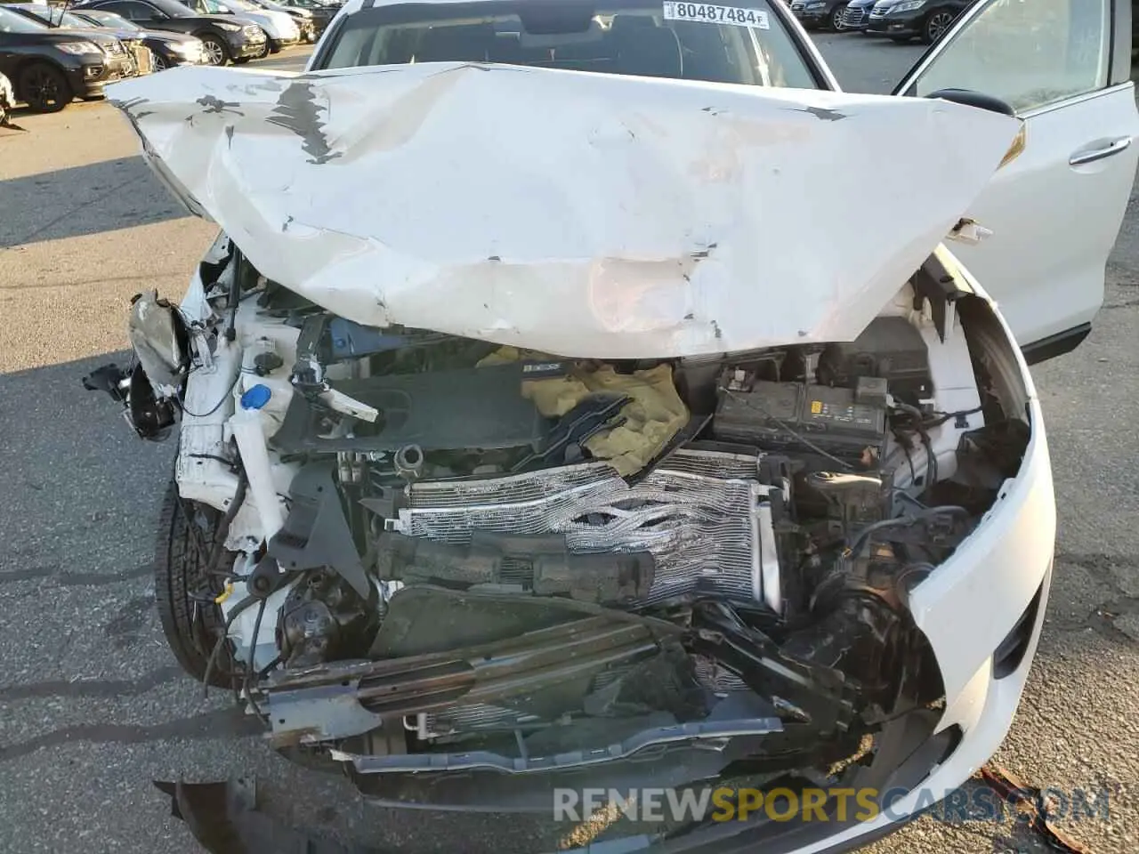 11 Photograph of a damaged car 5XYPGDA55KG584453 KIA SORENTO 2019