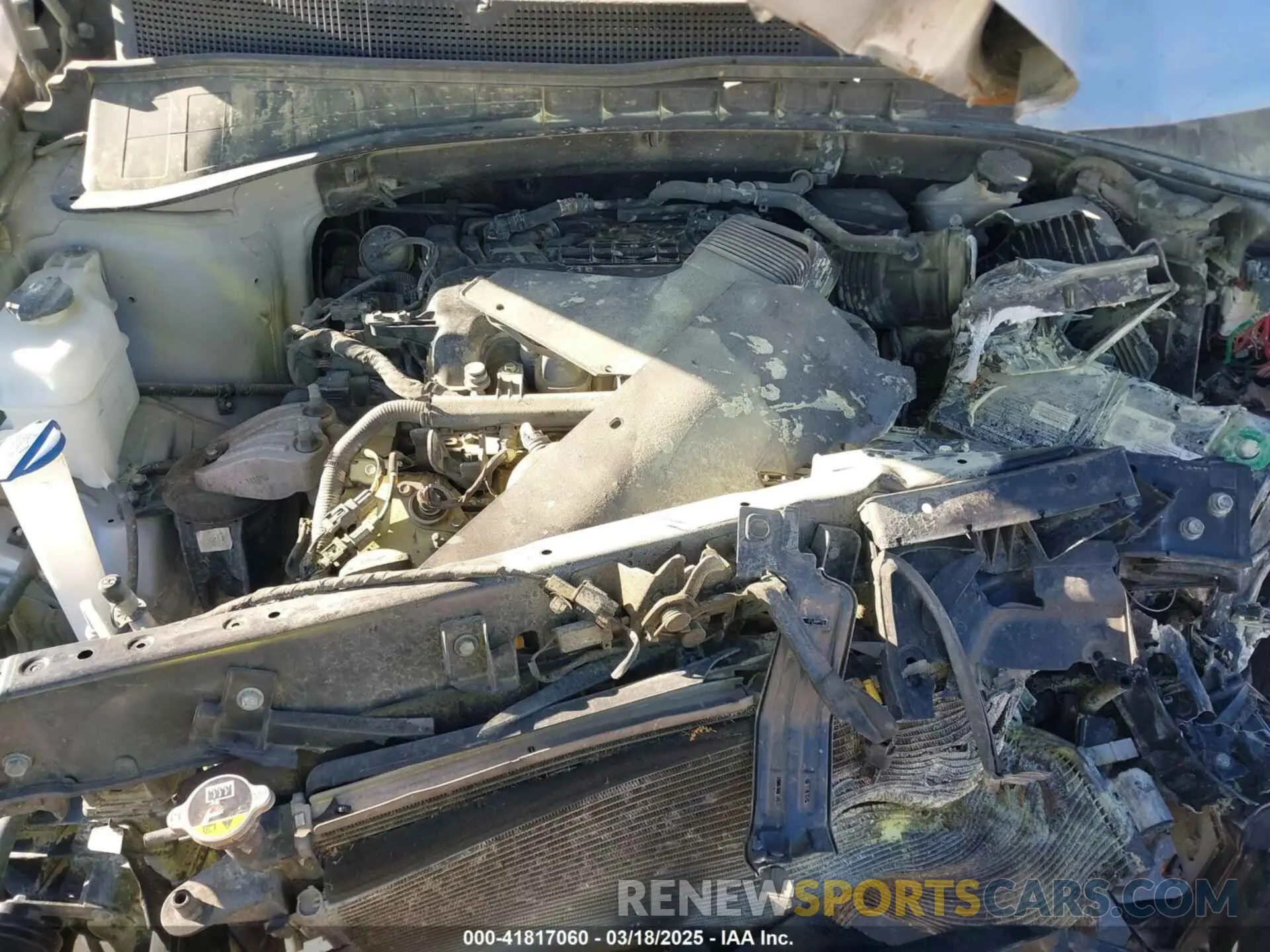 10 Photograph of a damaged car 5XYPGDA56KG559934 KIA SORENTO 2019