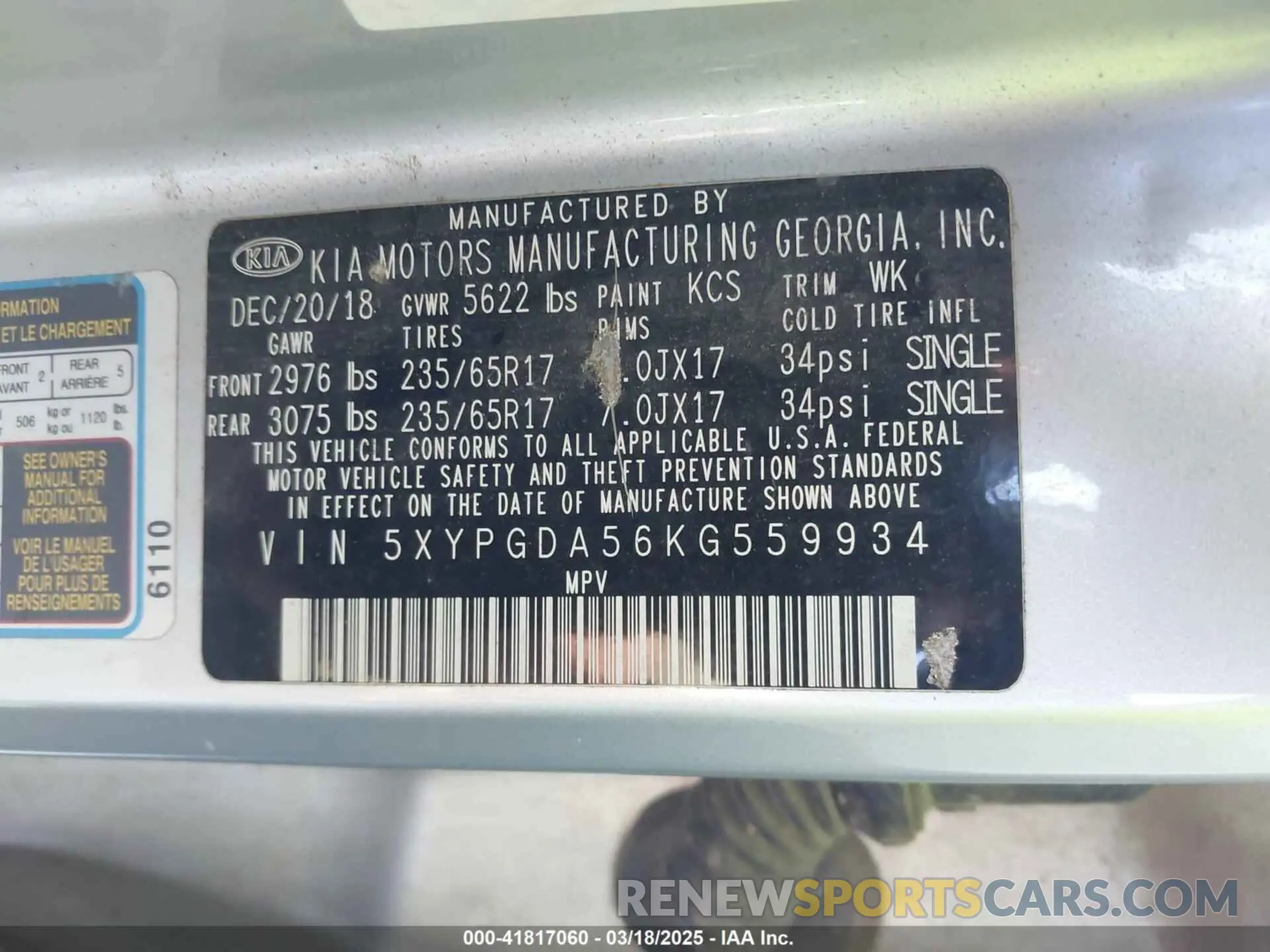 9 Photograph of a damaged car 5XYPGDA56KG559934 KIA SORENTO 2019