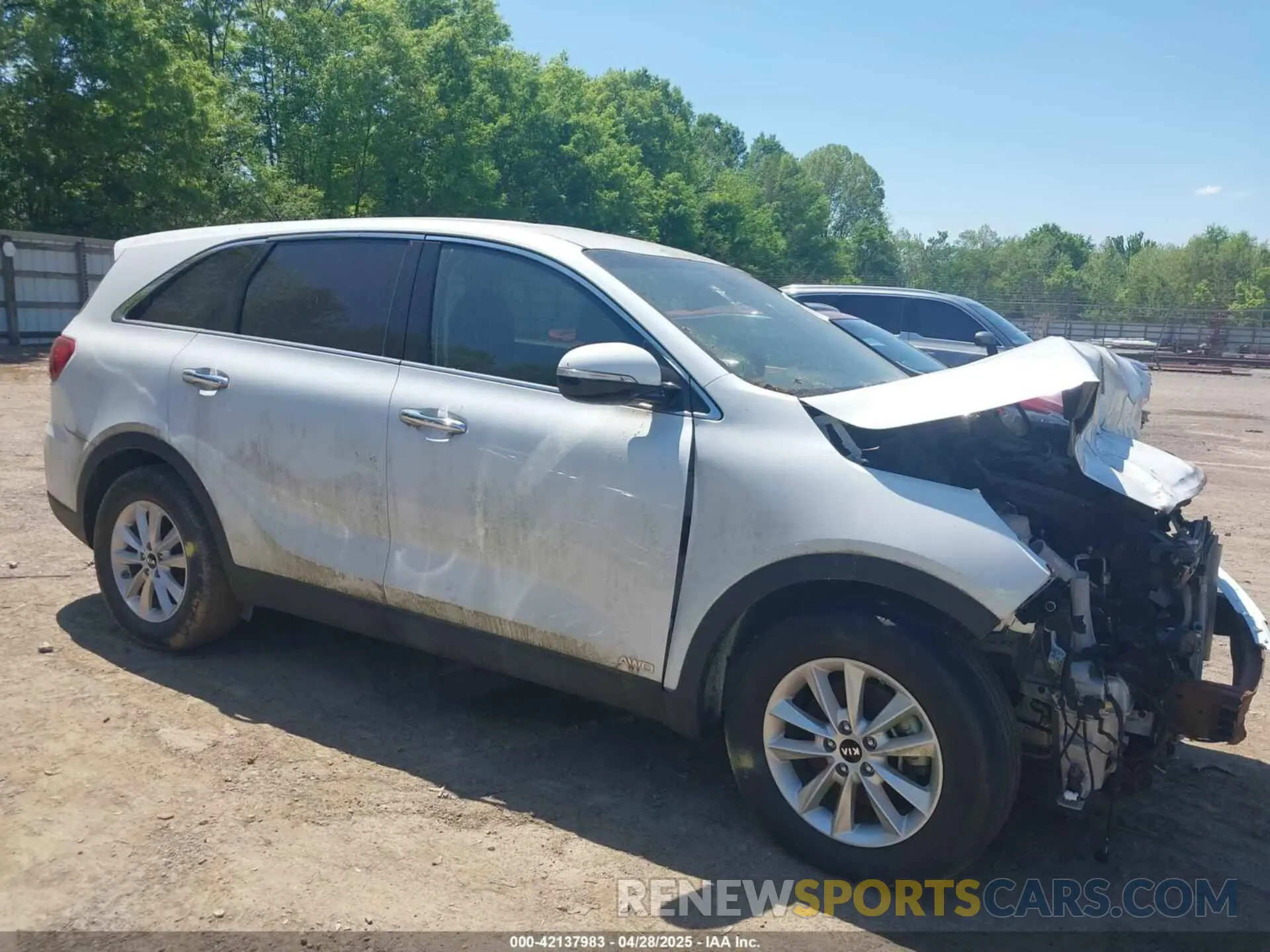 12 Photograph of a damaged car 5XYPGDA57KG440712 KIA SORENTO 2019