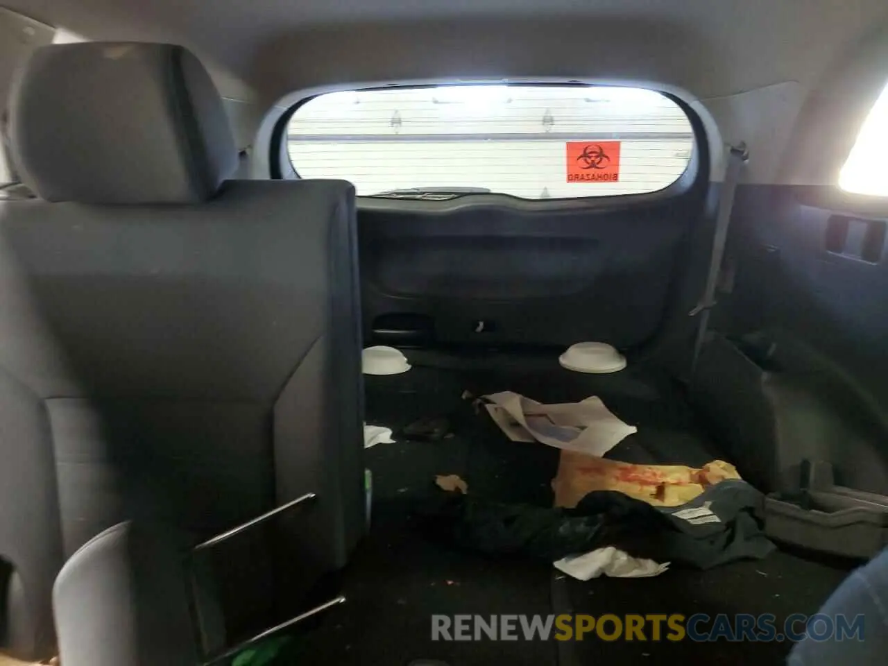 10 Photograph of a damaged car 5XYPGDA57KG449183 KIA SORENTO 2019
