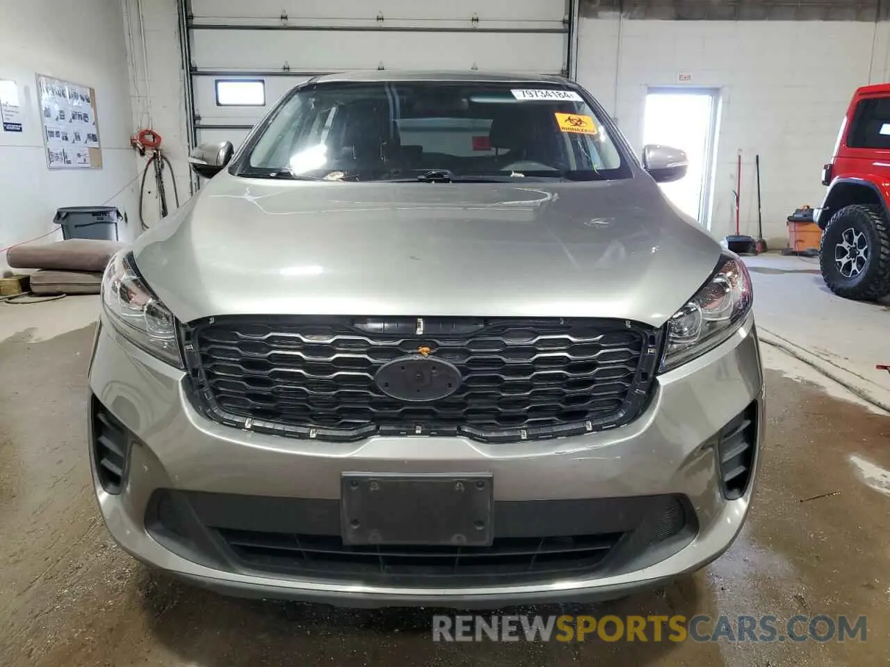 5 Photograph of a damaged car 5XYPGDA57KG449183 KIA SORENTO 2019