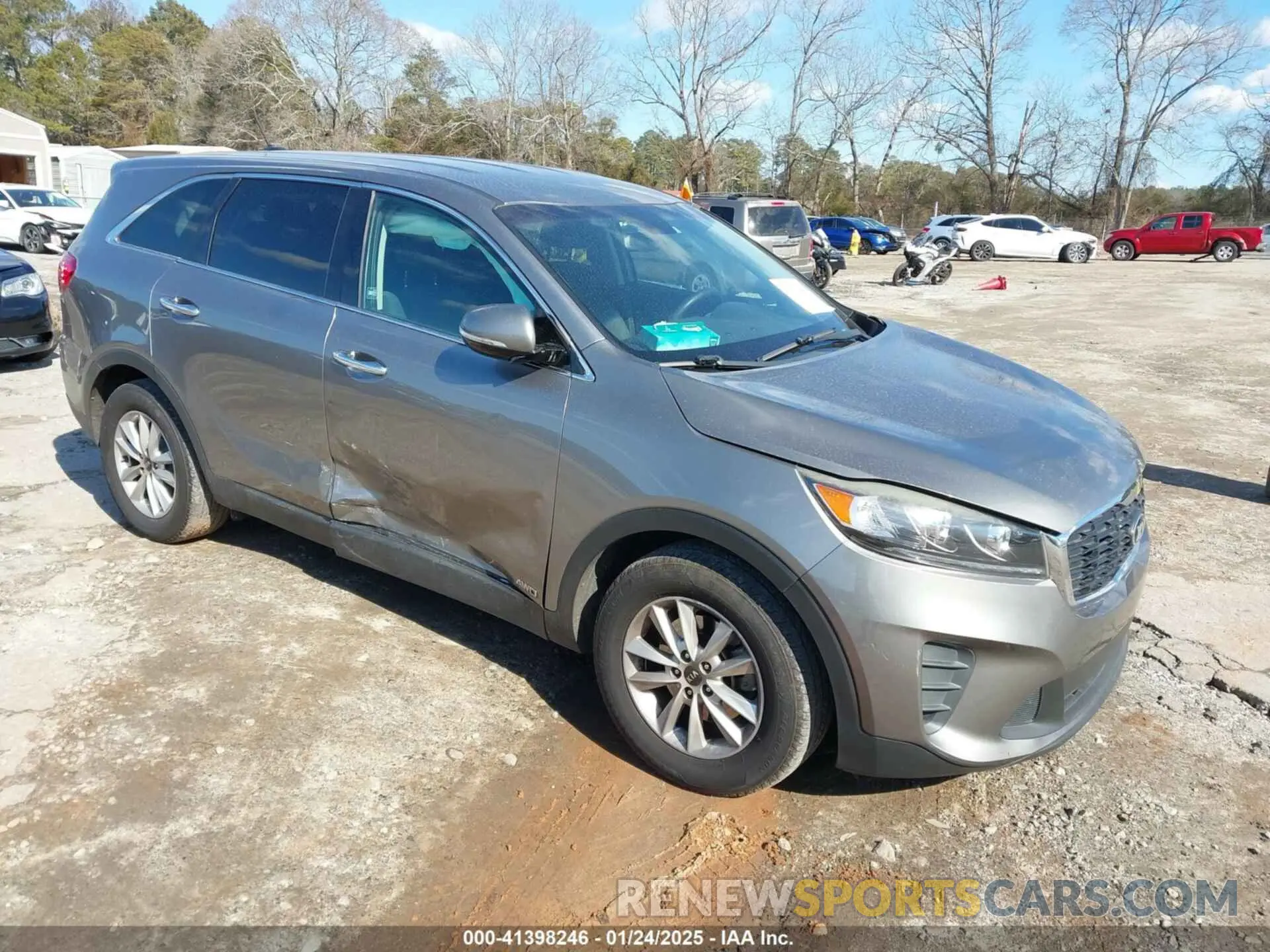 1 Photograph of a damaged car 5XYPGDA57KG449197 KIA SORENTO 2019