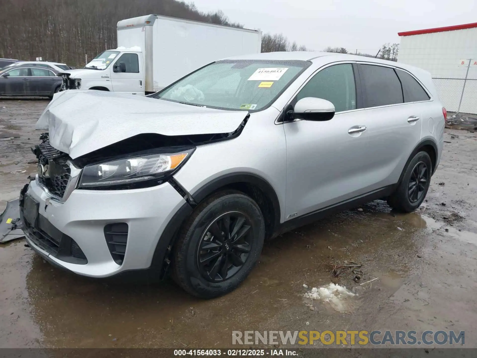 2 Photograph of a damaged car 5XYPGDA57KG484161 KIA SORENTO 2019