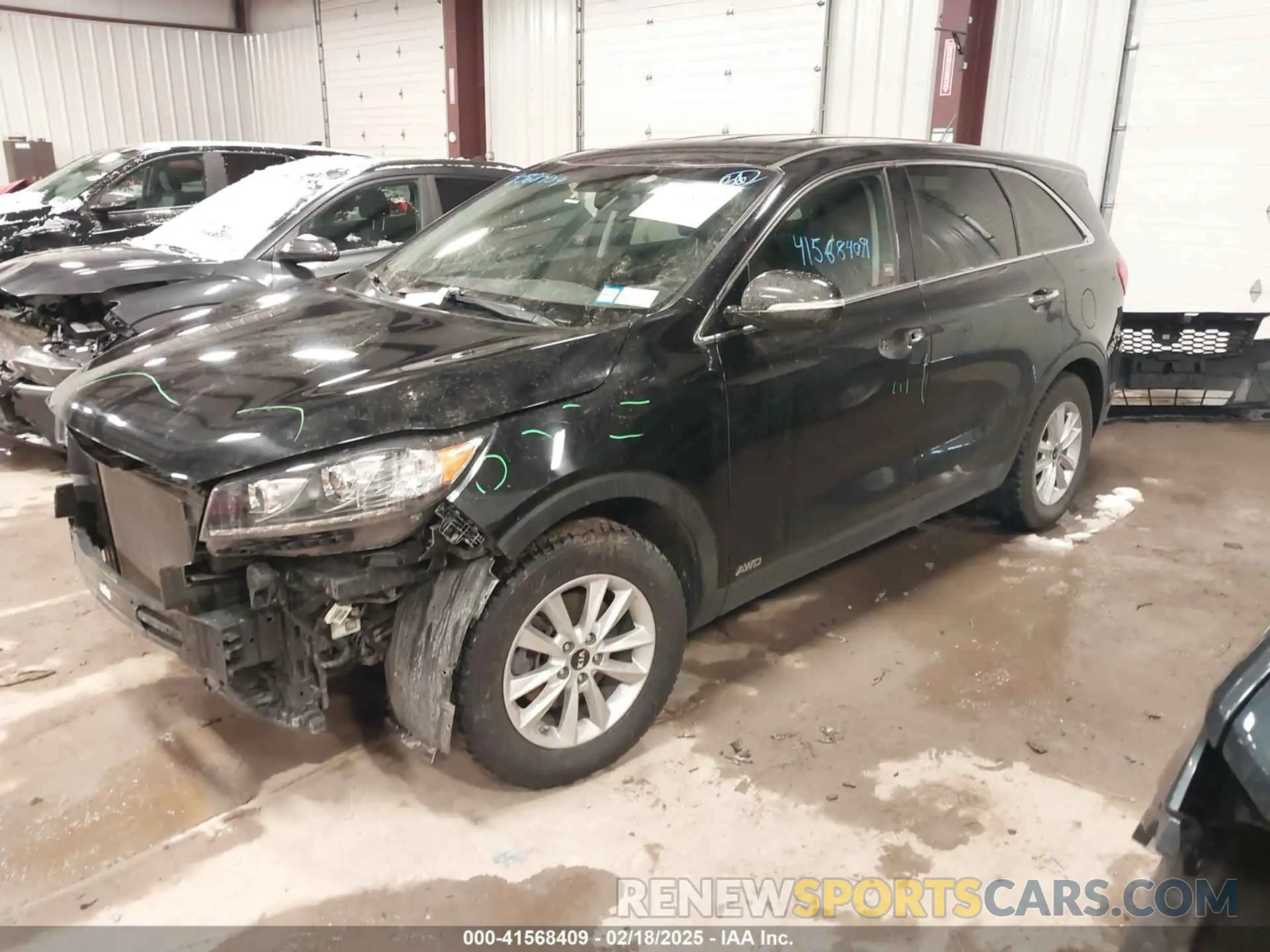 2 Photograph of a damaged car 5XYPGDA58KG441545 KIA SORENTO 2019