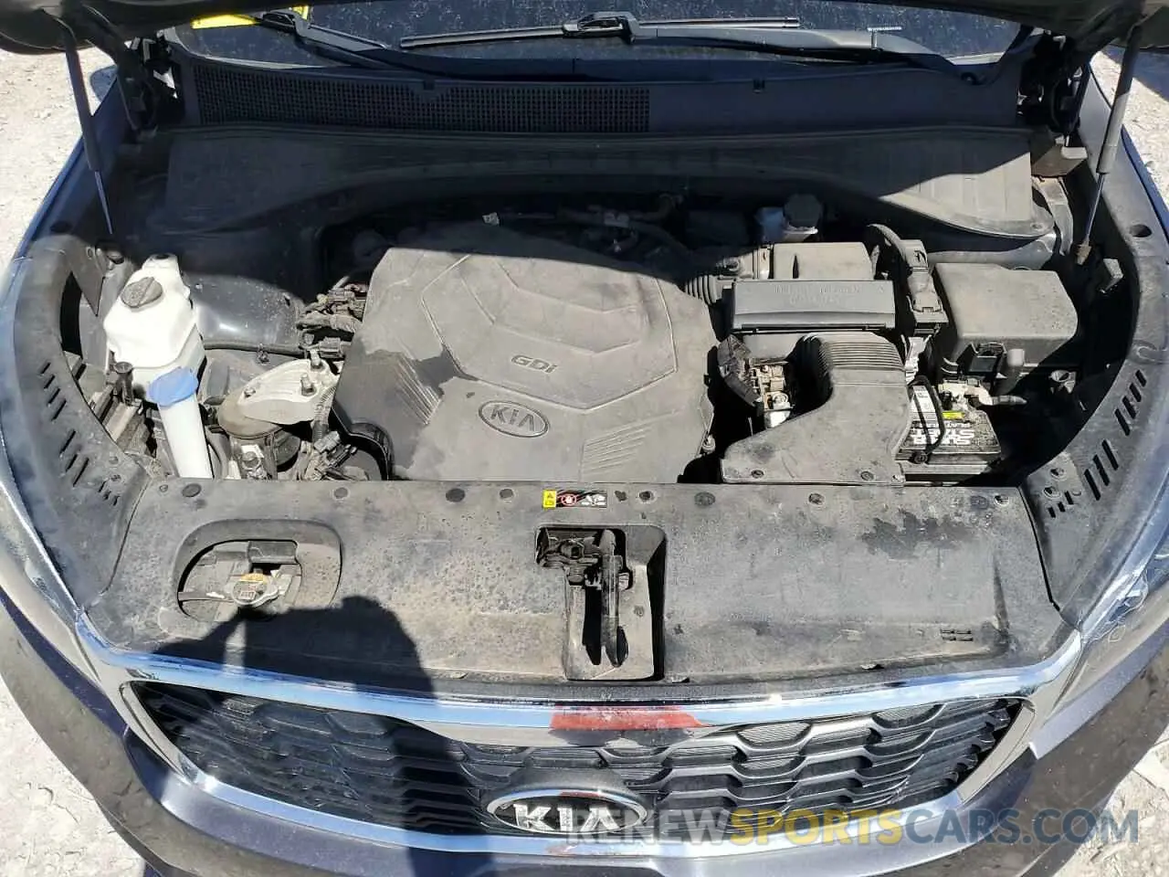 12 Photograph of a damaged car 5XYPGDA58KG441898 KIA SORENTO 2019
