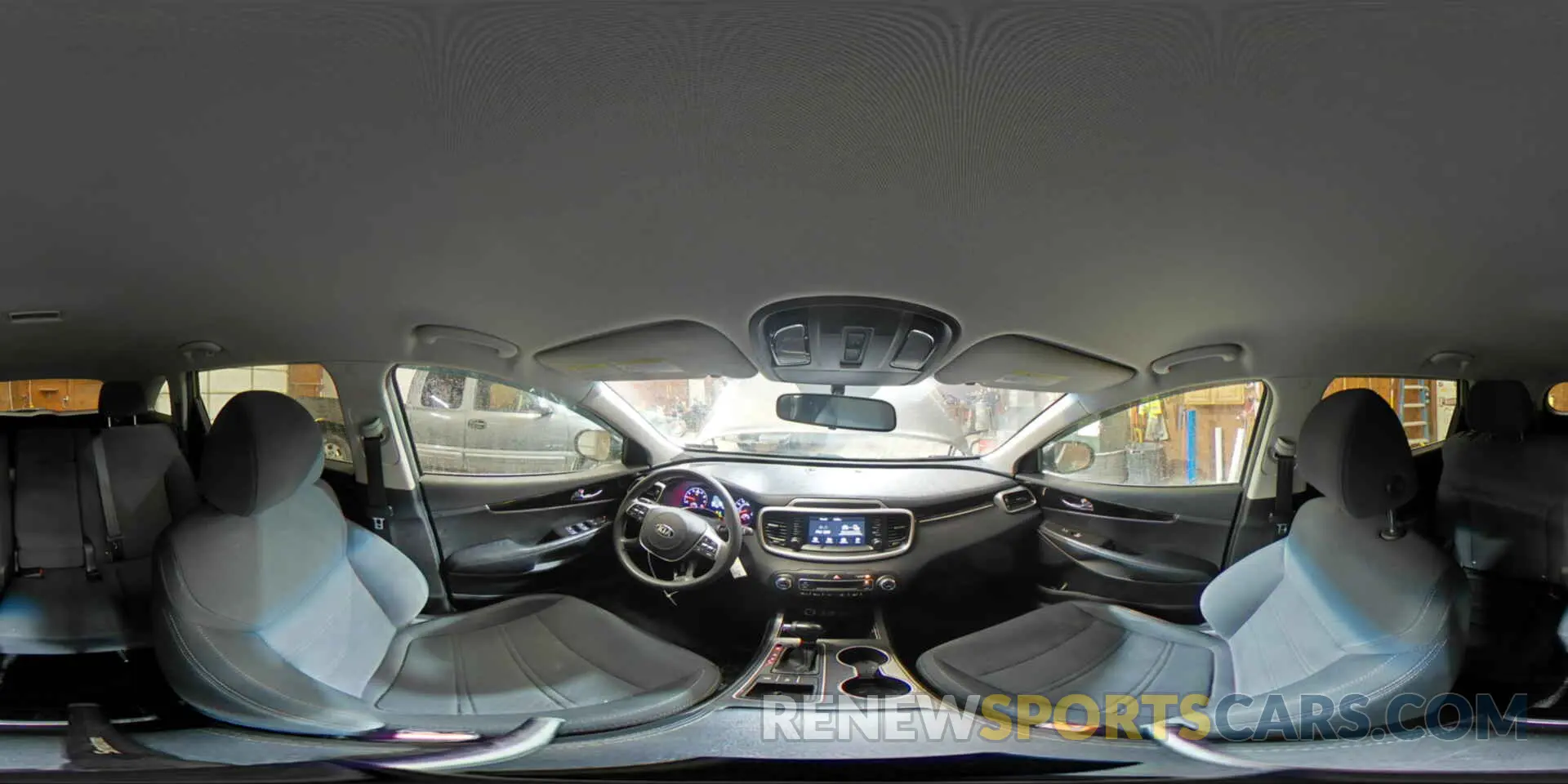 16 Photograph of a damaged car 5XYPGDA58KG487702 KIA SORENTO 2019