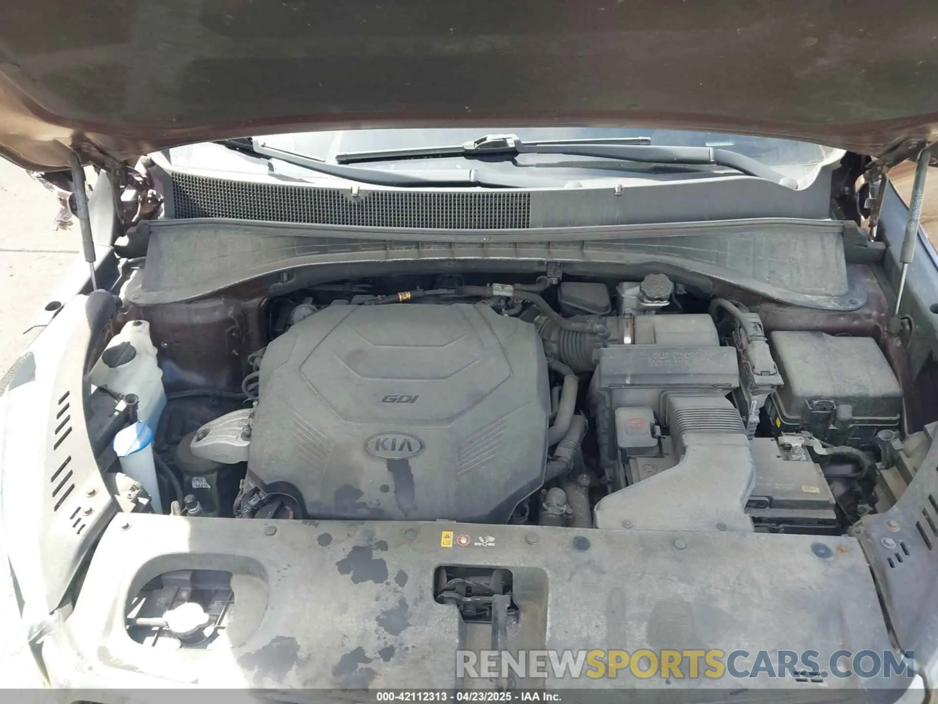10 Photograph of a damaged car 5XYPGDA58KG584169 KIA SORENTO 2019