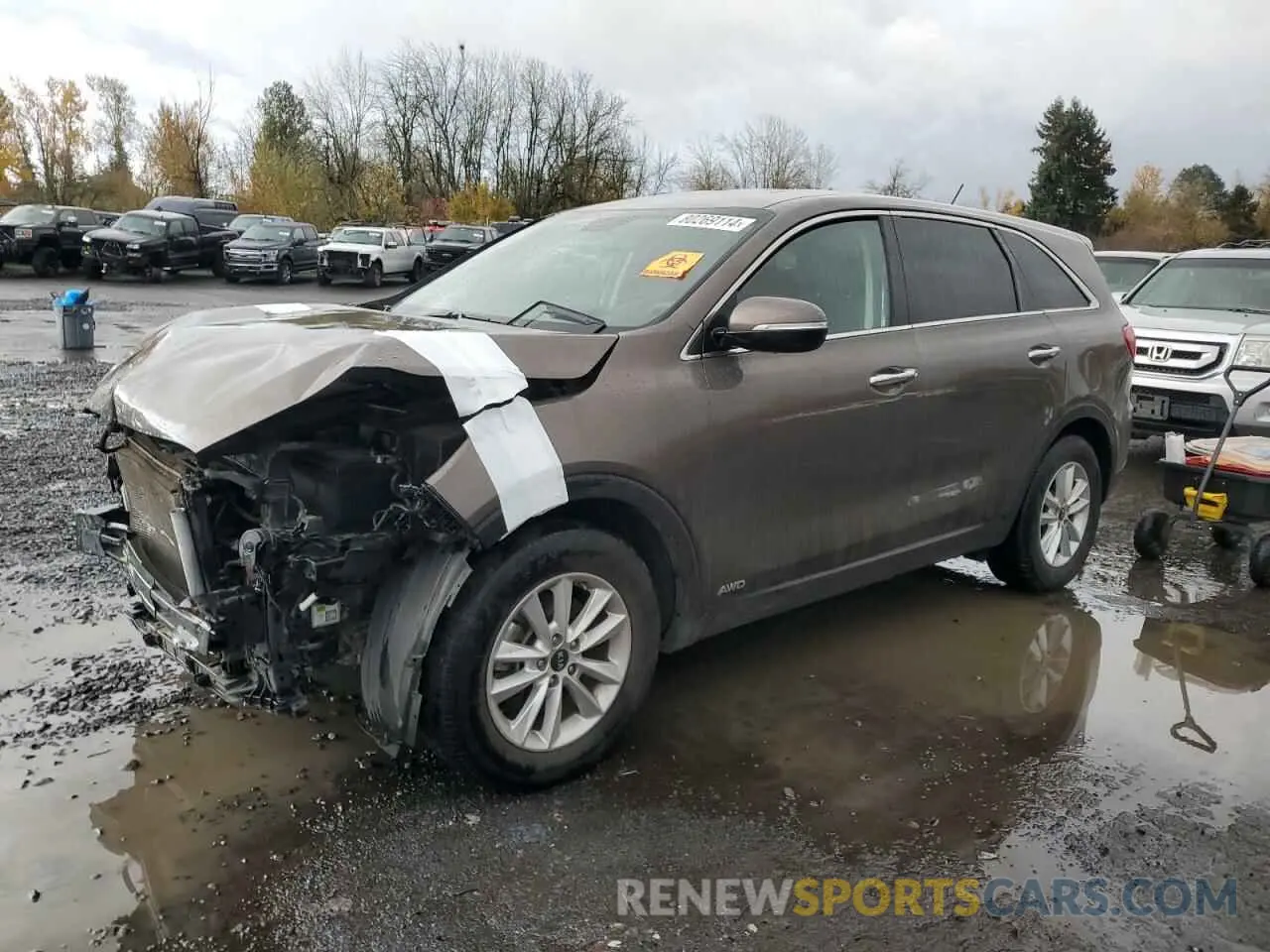 1 Photograph of a damaged car 5XYPGDA59KG447192 KIA SORENTO 2019