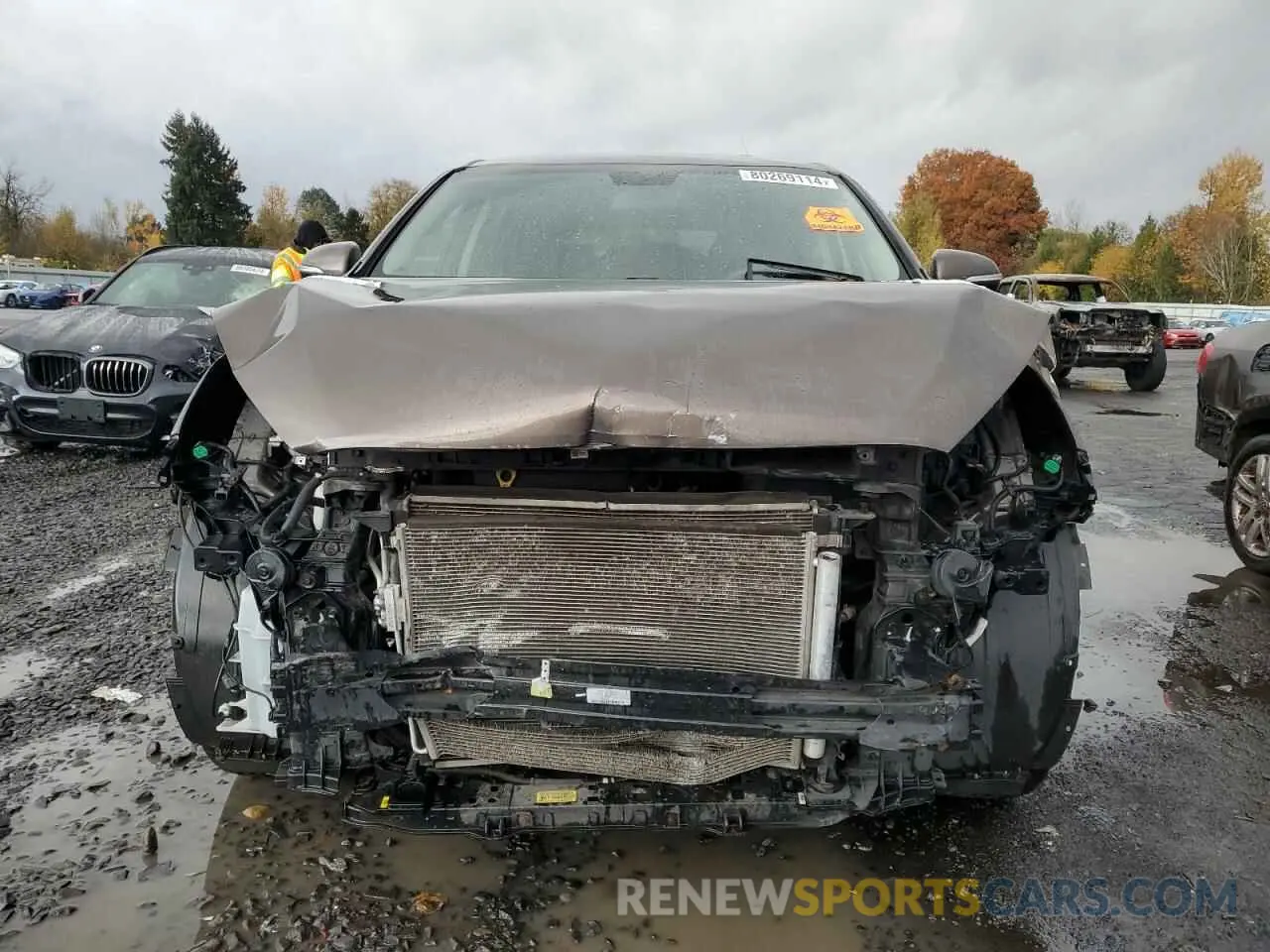 5 Photograph of a damaged car 5XYPGDA59KG447192 KIA SORENTO 2019