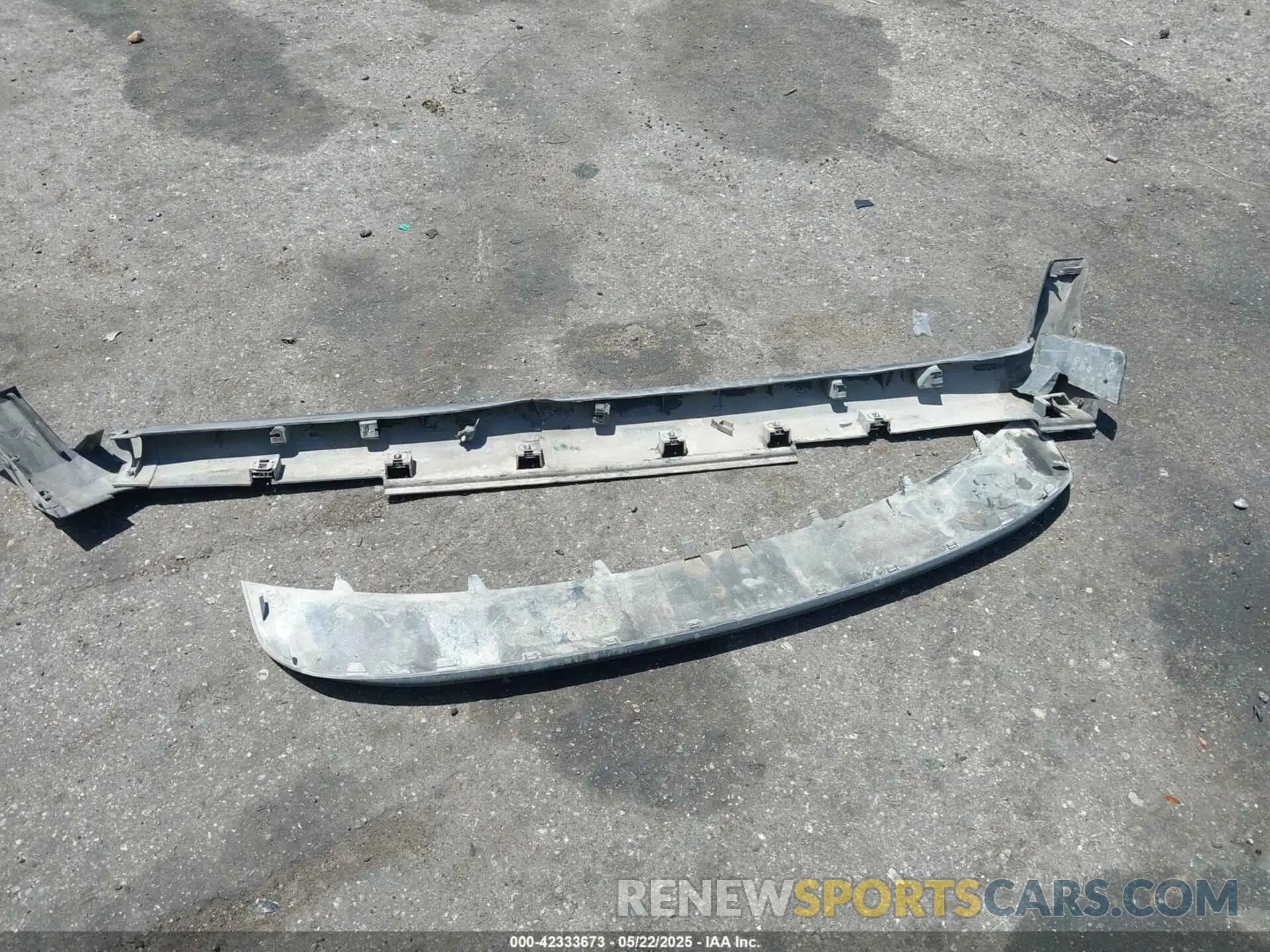 11 Photograph of a damaged car 5XYPGDA59KG448942 KIA SORENTO 2019
