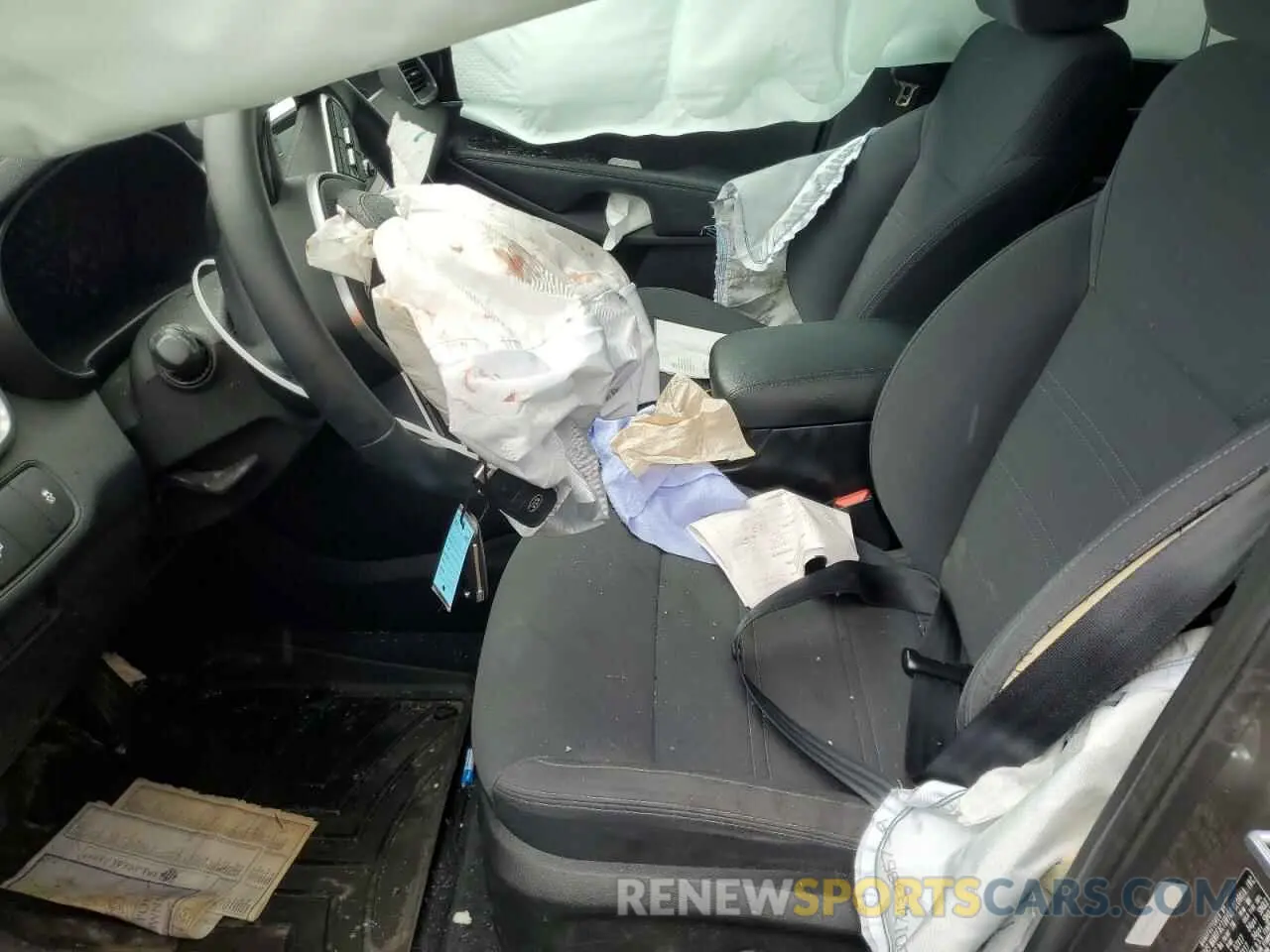 7 Photograph of a damaged car 5XYPGDA59KG450531 KIA SORENTO 2019