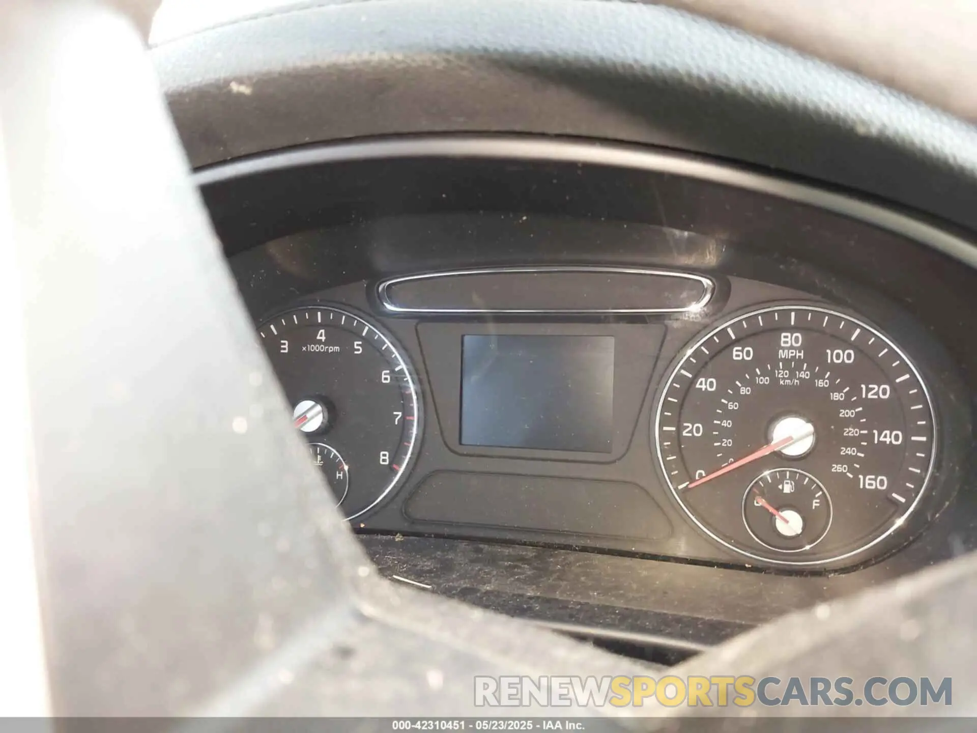 7 Photograph of a damaged car 5XYPGDA59KG477907 KIA SORENTO 2019