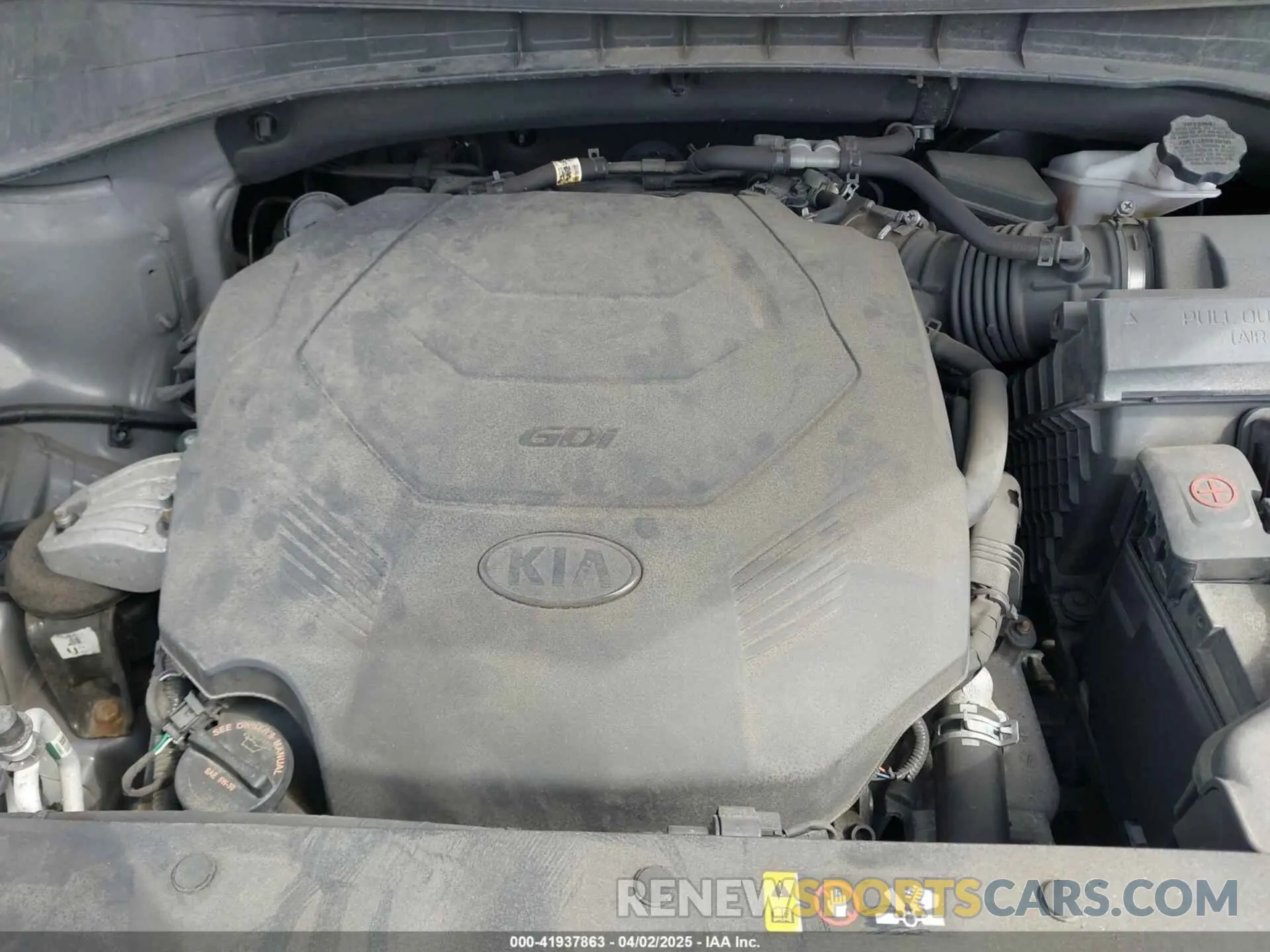 10 Photograph of a damaged car 5XYPGDA59KG508363 KIA SORENTO 2019