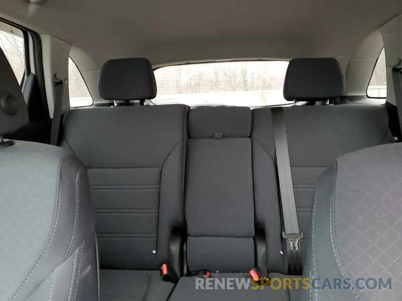 10 Photograph of a damaged car 5XYPGDA59KG544134 KIA SORENTO 2019