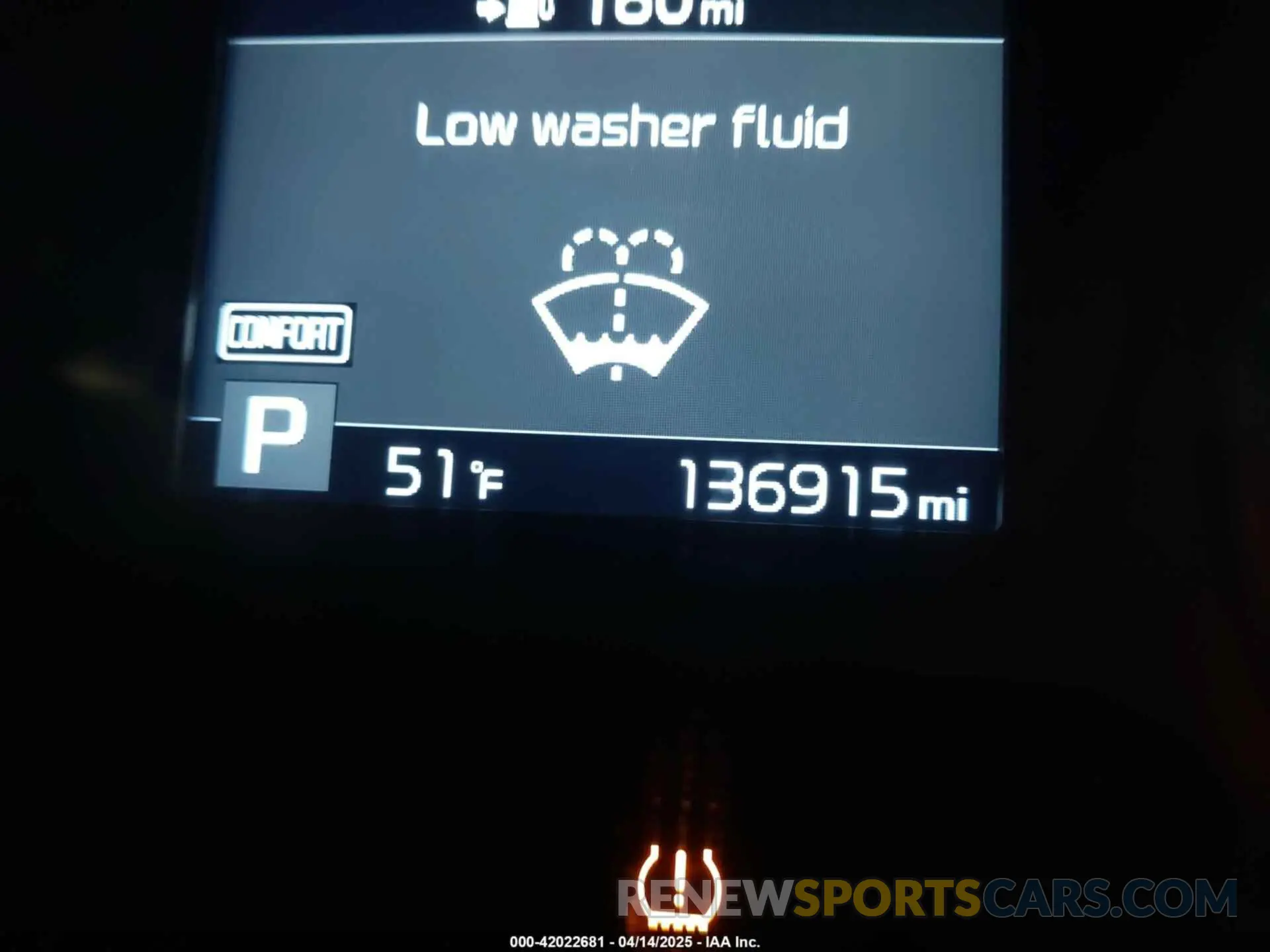15 Photograph of a damaged car 5XYPGDA59KG554274 KIA SORENTO 2019