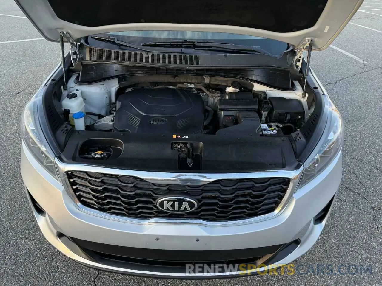 7 Photograph of a damaged car 5XYPGDA5XKG482212 KIA SORENTO 2019