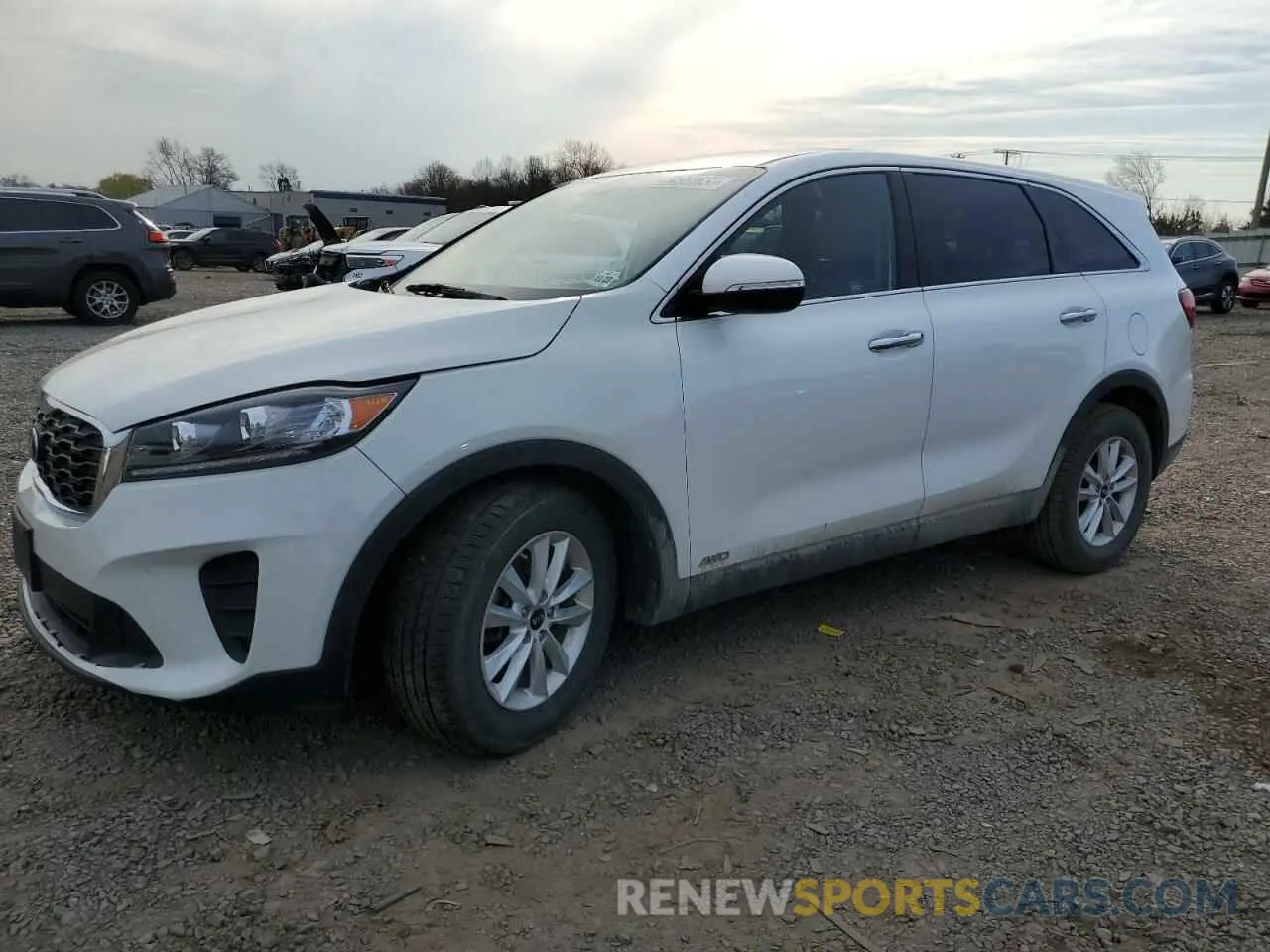 1 Photograph of a damaged car 5XYPGDA5XKG506332 KIA SORENTO 2019