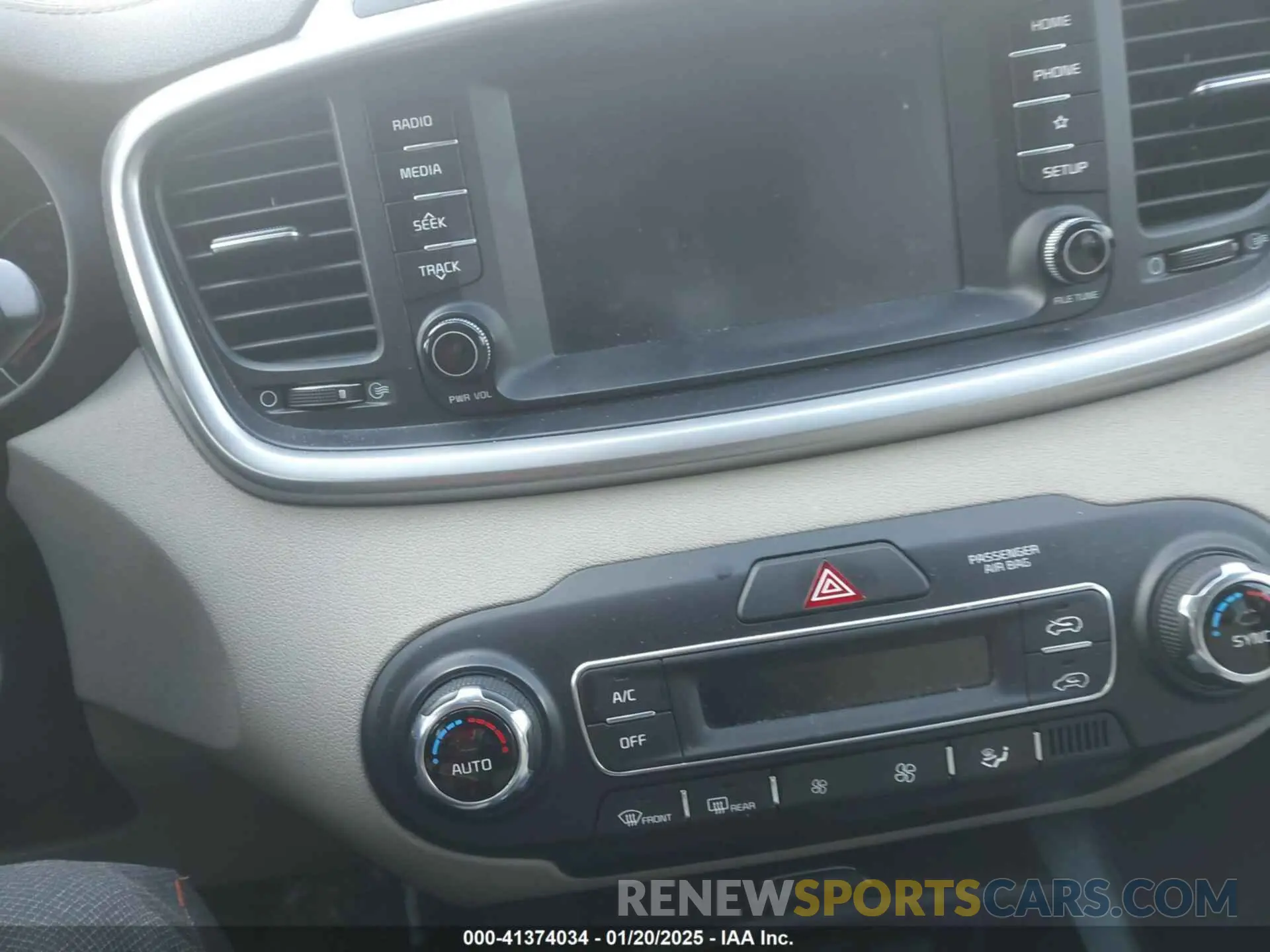 12 Photograph of a damaged car 5XYPGDA5XKG558947 KIA SORENTO 2019