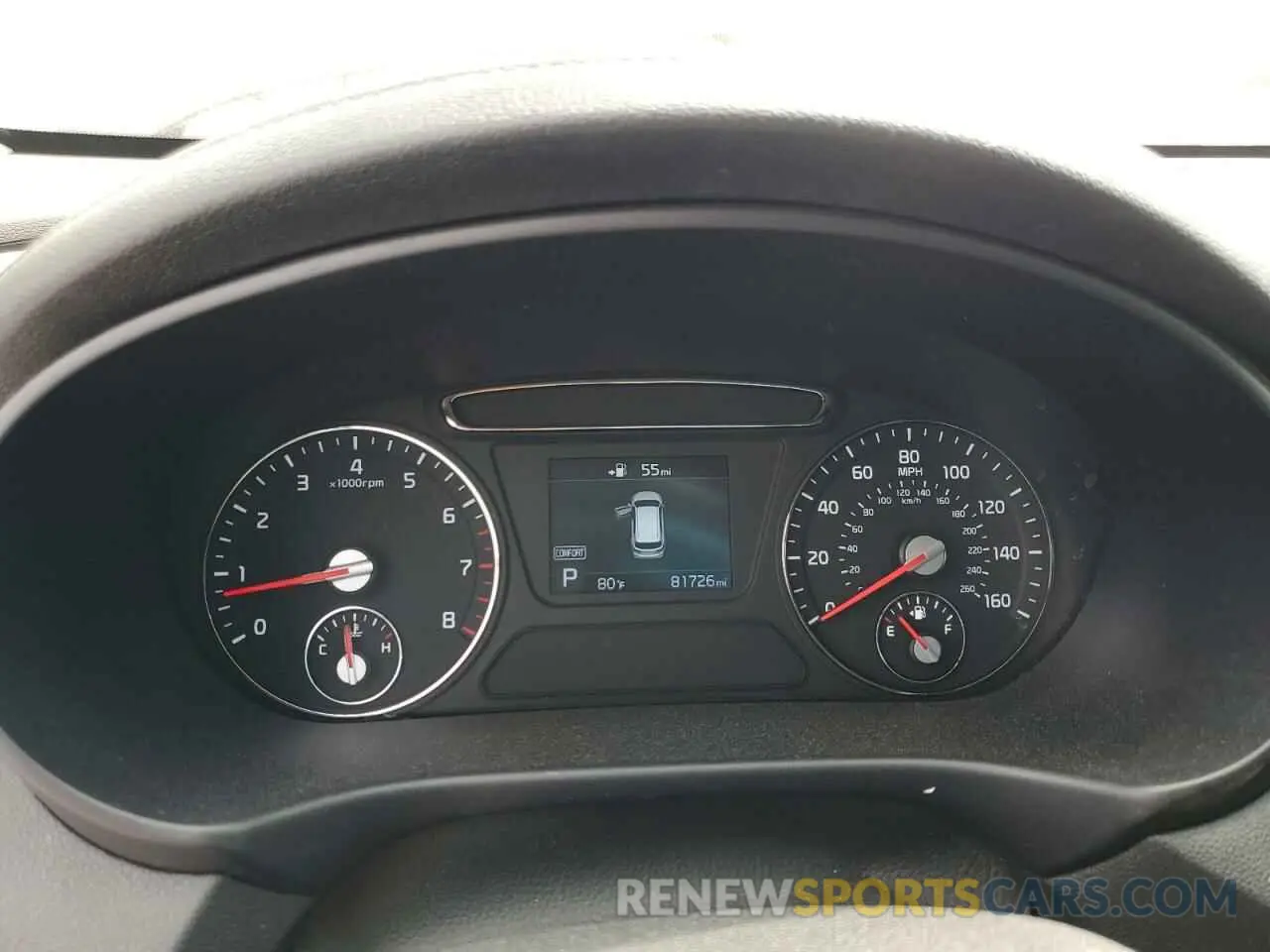 9 Photograph of a damaged car 5XYPGDA5XKG586960 KIA SORENTO 2019