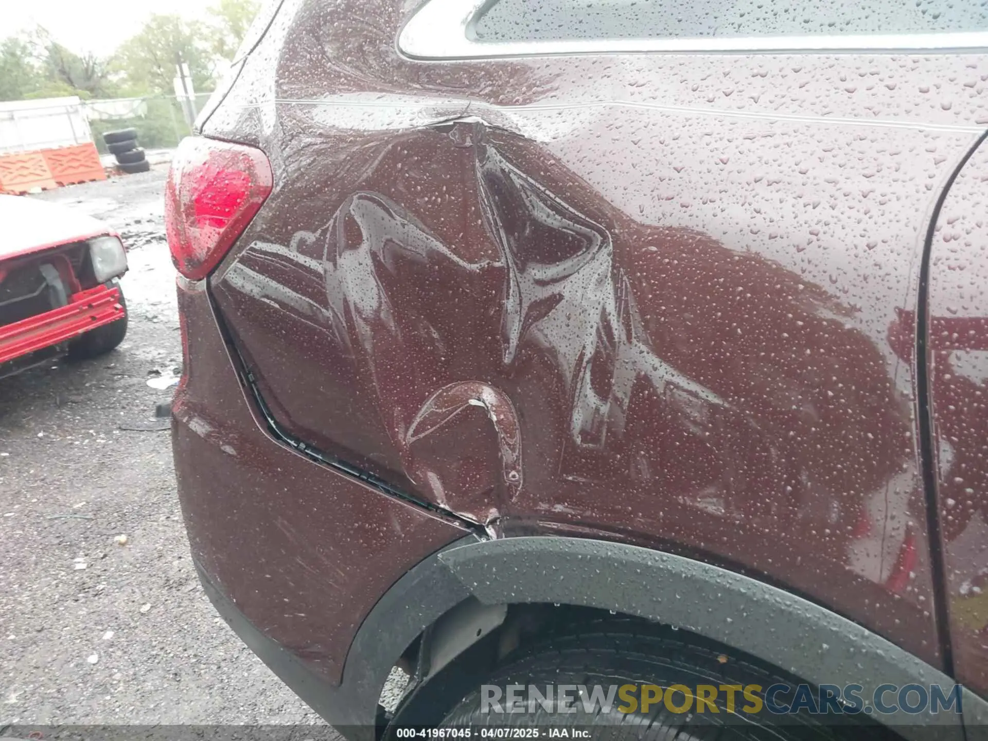 18 Photograph of a damaged car 5XYPH4A50KG473449 KIA SORENTO 2019