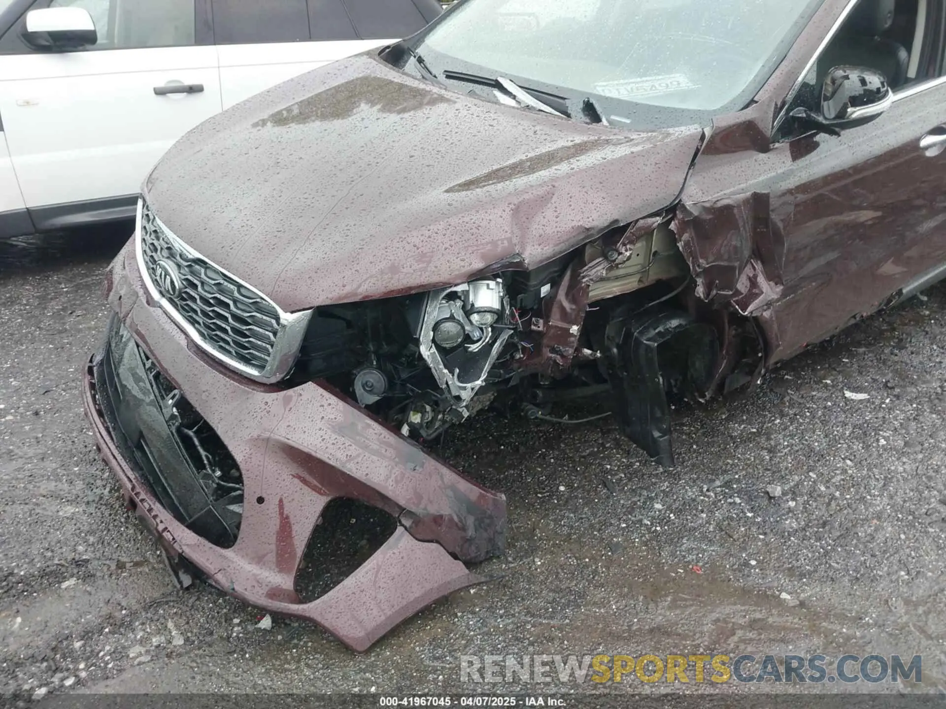 6 Photograph of a damaged car 5XYPH4A50KG473449 KIA SORENTO 2019