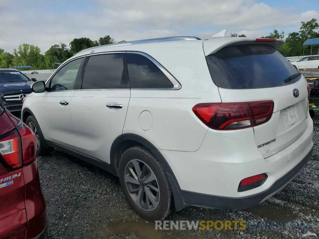 2 Photograph of a damaged car 5XYPH4A50KG501119 KIA SORENTO 2019