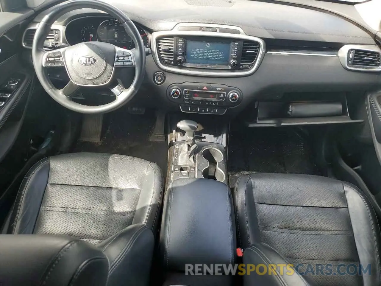 8 Photograph of a damaged car 5XYPH4A50KG501119 KIA SORENTO 2019