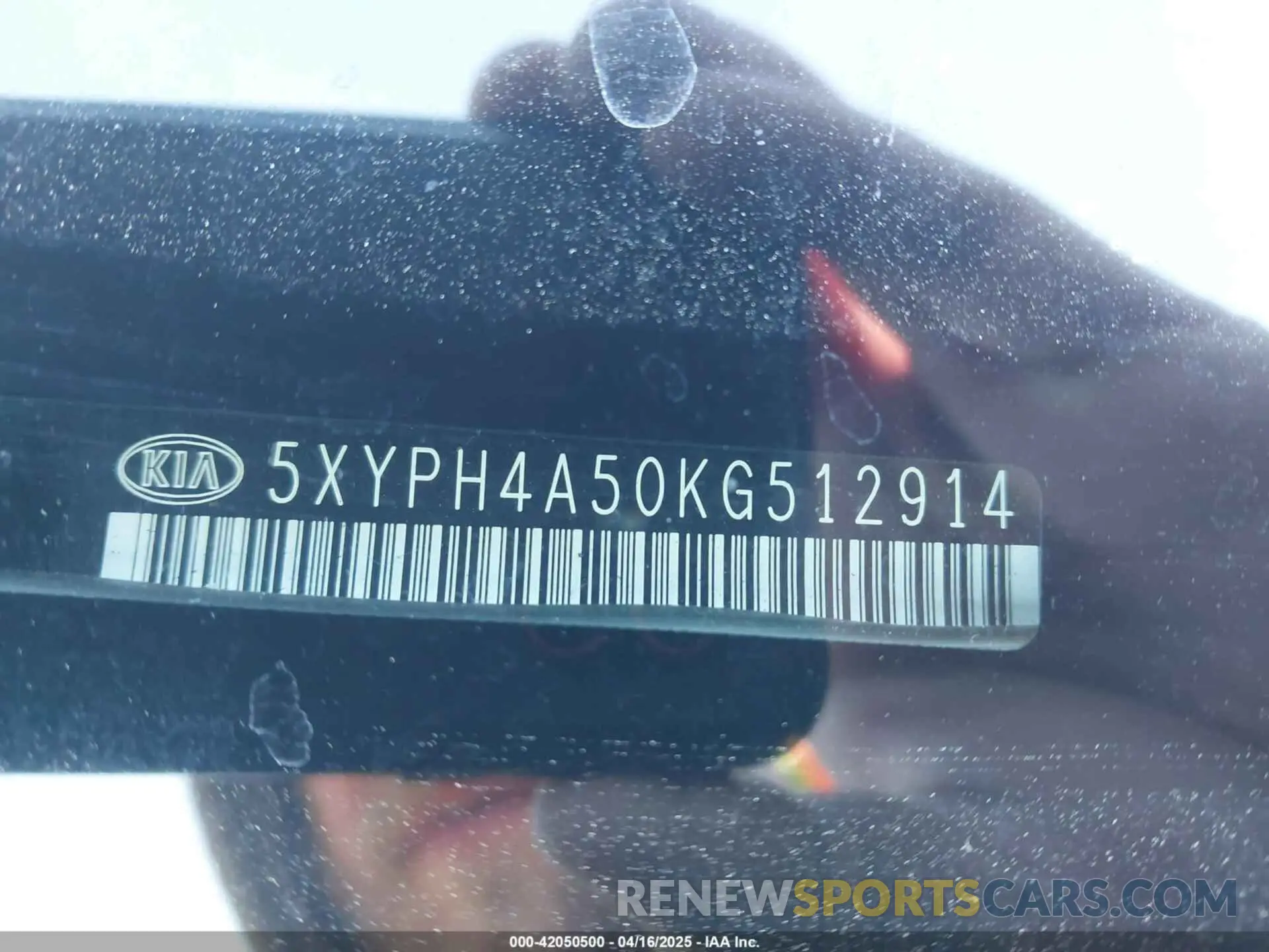 9 Photograph of a damaged car 5XYPH4A50KG512914 KIA SORENTO 2019