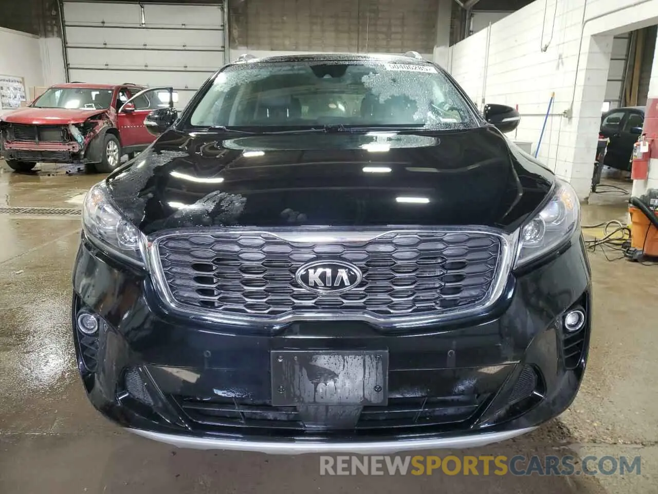 5 Photograph of a damaged car 5XYPH4A50KG515490 KIA SORENTO 2019